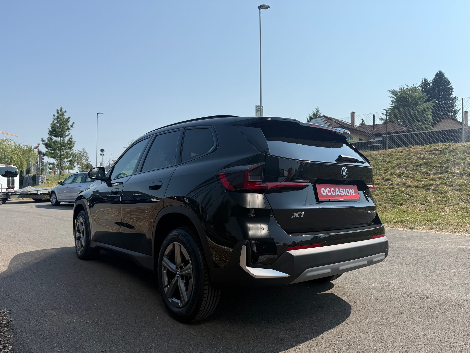 BMW X1 sDrive 18i-image-4