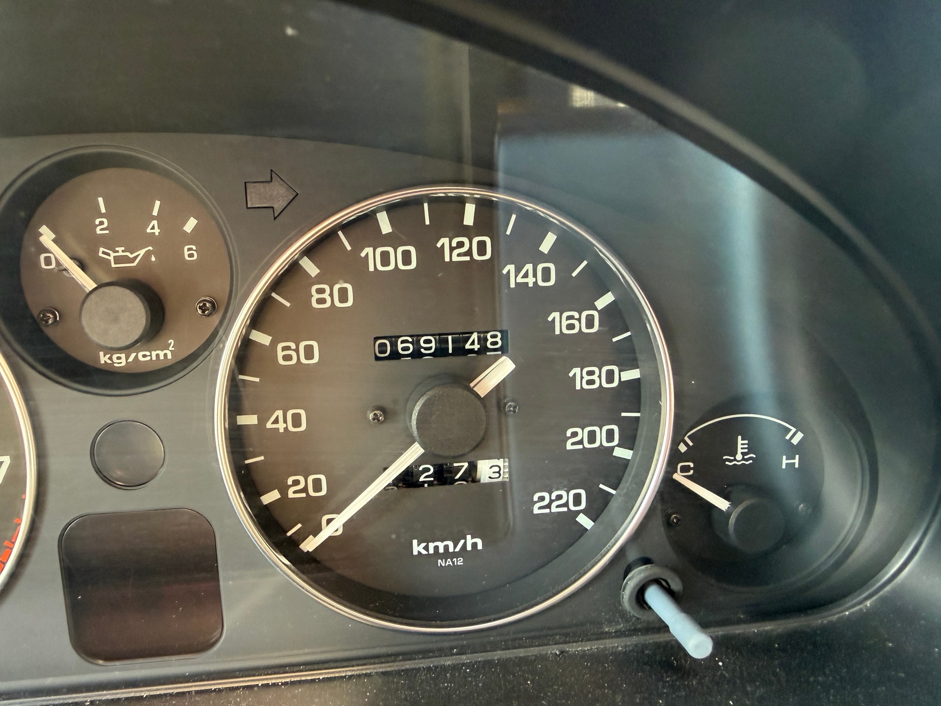 MAZDA MX-5 1.6i-16-image-15