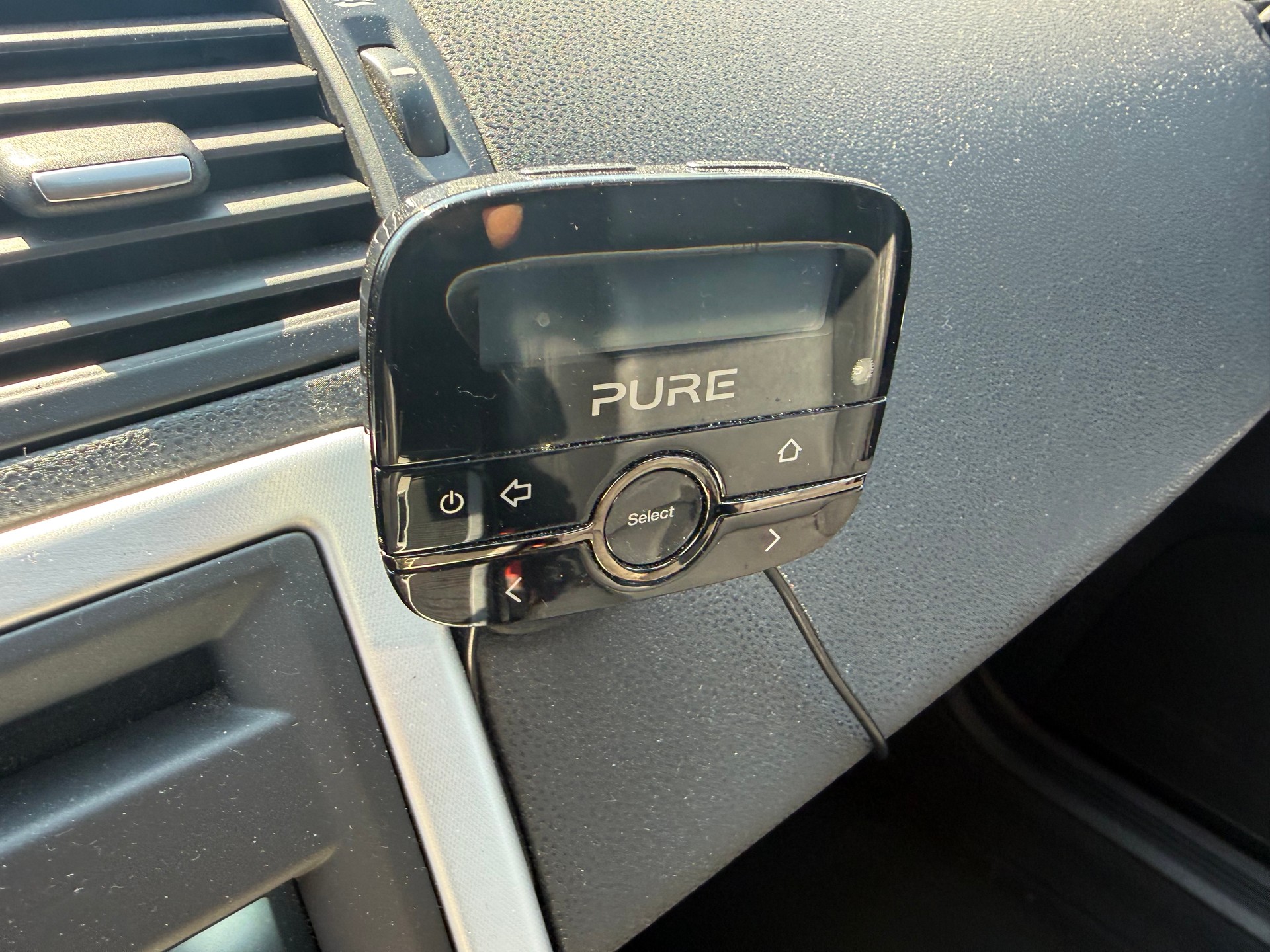 VOLVO V50 D3 Summum Geartronic *Lederausstattung *Sitzheizung *Tempomat *Freisprechanlage-image-12