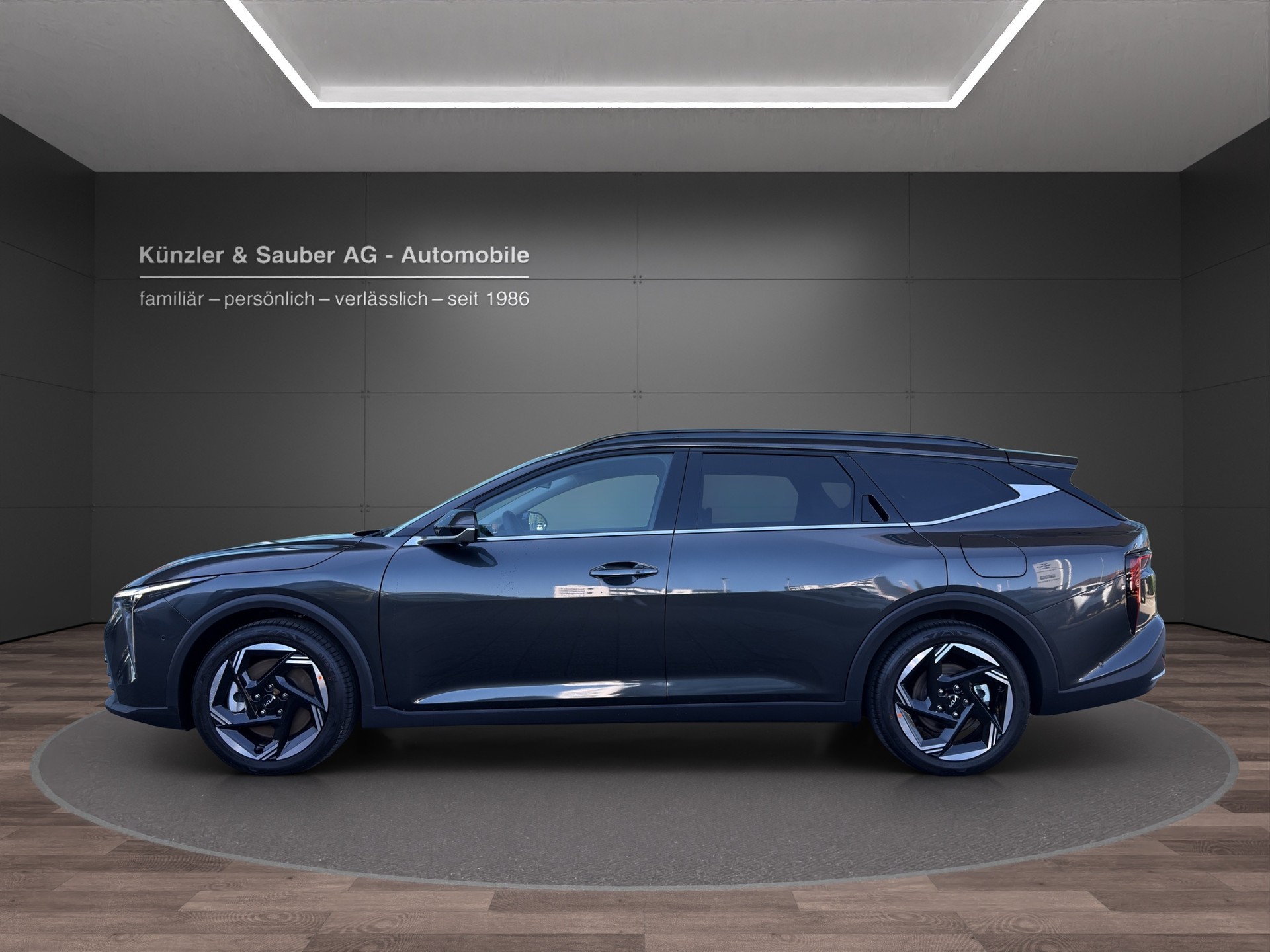 KIA K4 SW 1.6T-GDi Power+ 7DCT-showroom-element-1