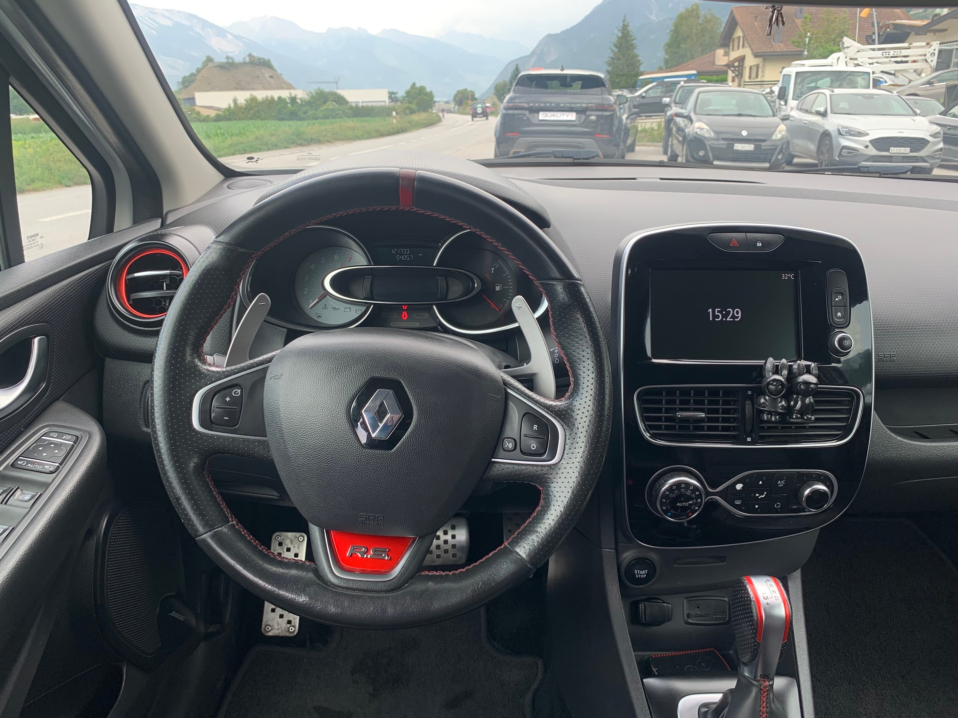 RENAULT Clio 1.6 T RS 220 Trophy EDC-image-18