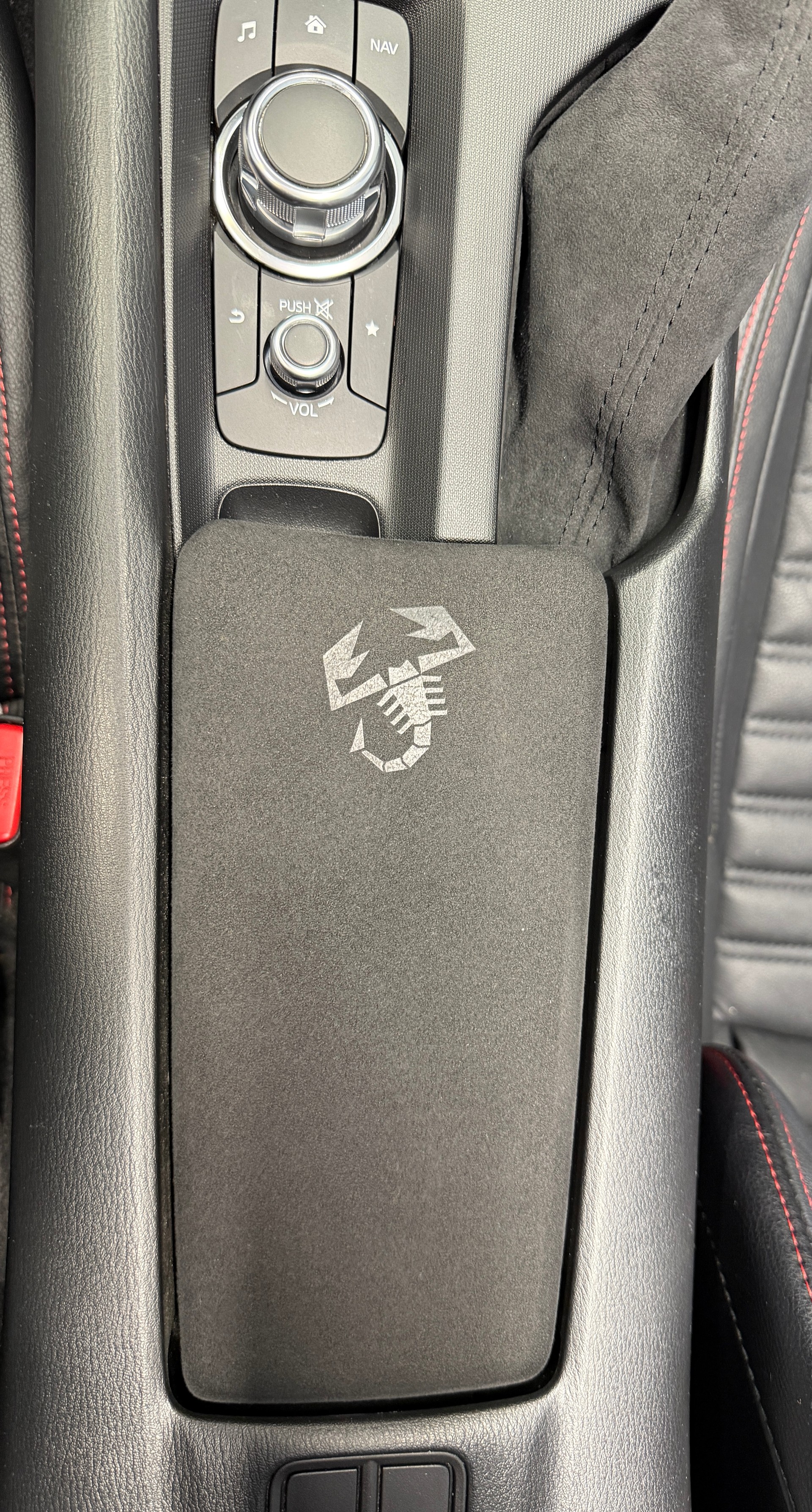 FIAT 124 Spider 1.4 TB Abarth-image-21