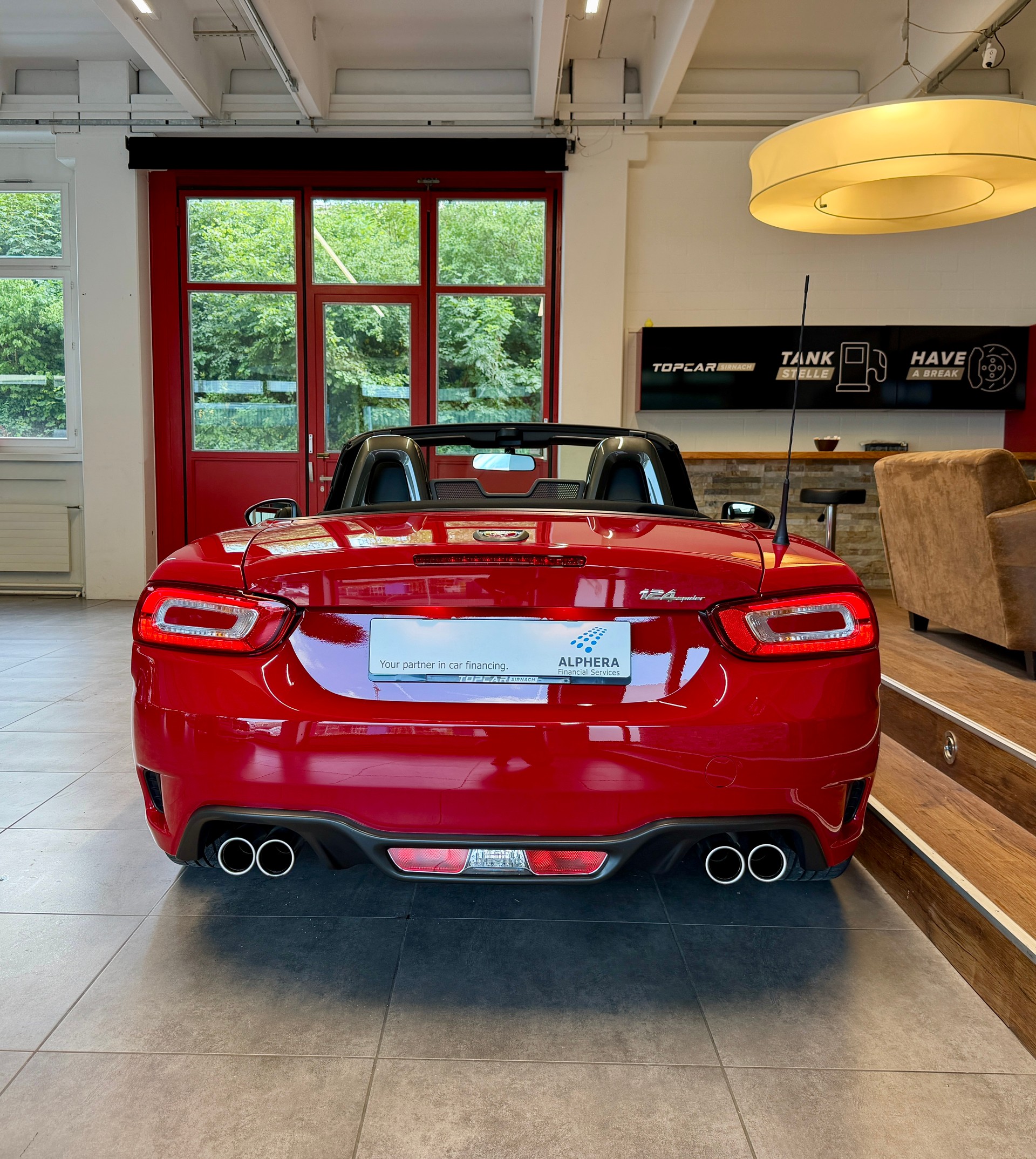 FIAT 124 Spider 1.4 TB Abarth-image-8