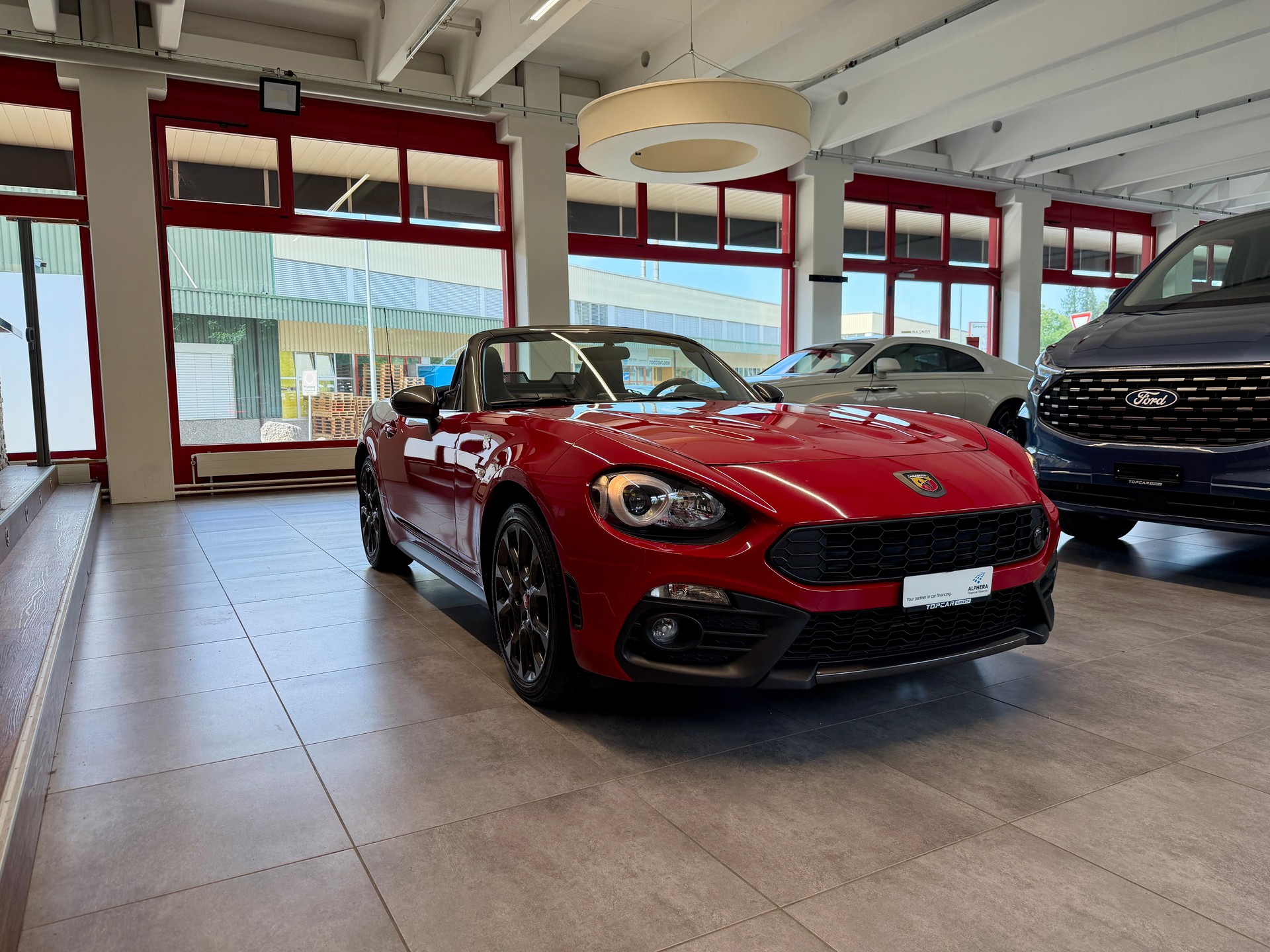 FIAT 124 Spider 1.4 TB Abarth-image-11