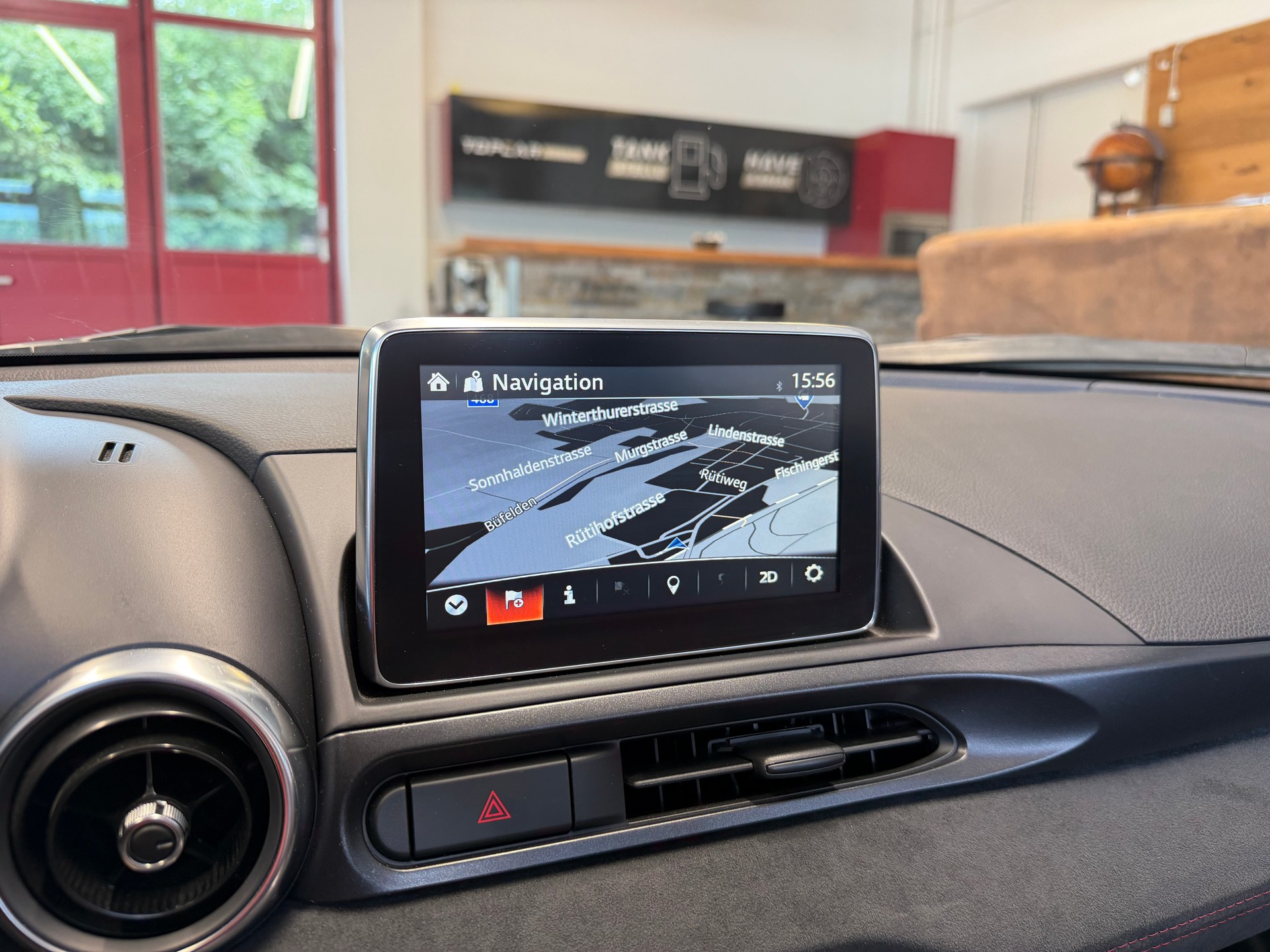 FIAT 124 Spider 1.4 TB Abarth-image-23