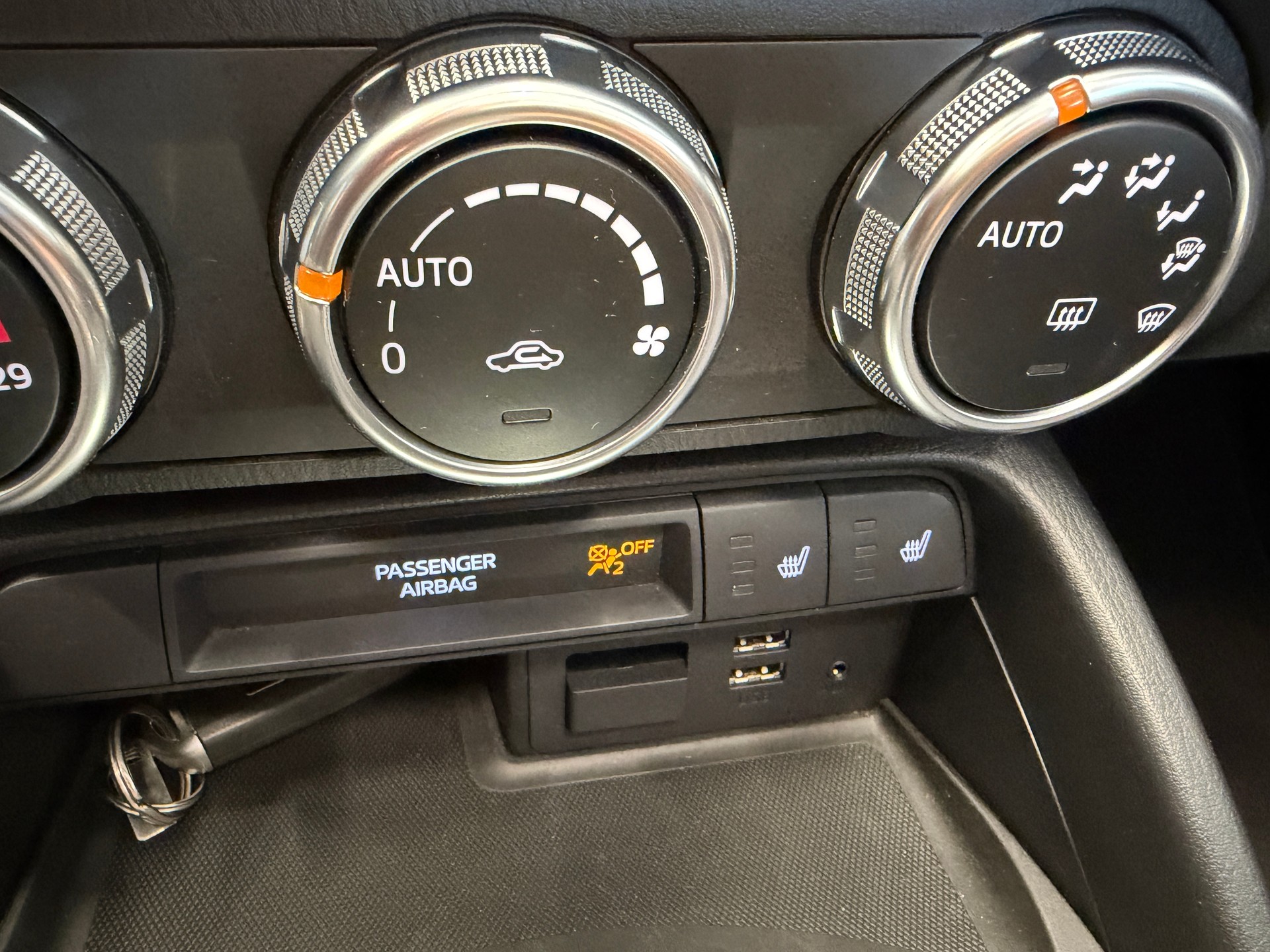FIAT 124 Spider 1.4 TB Abarth-image-22