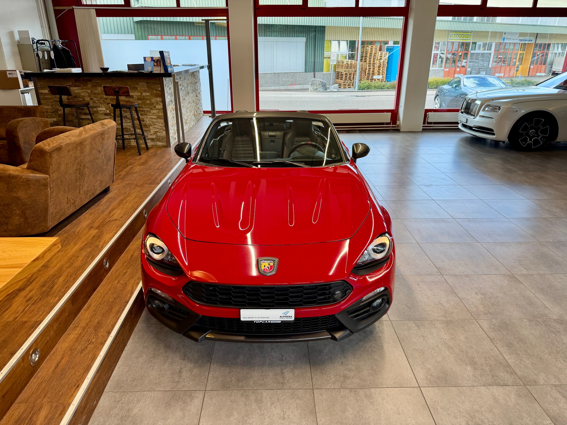 FIAT 124 Spider 1.4 TB Abarth-image-13
