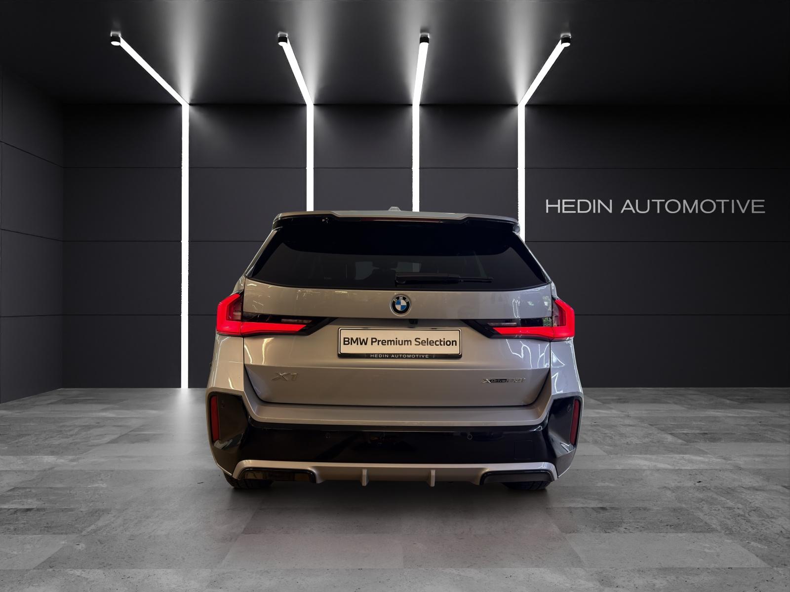 BMW X1 23i xDrive-image-3