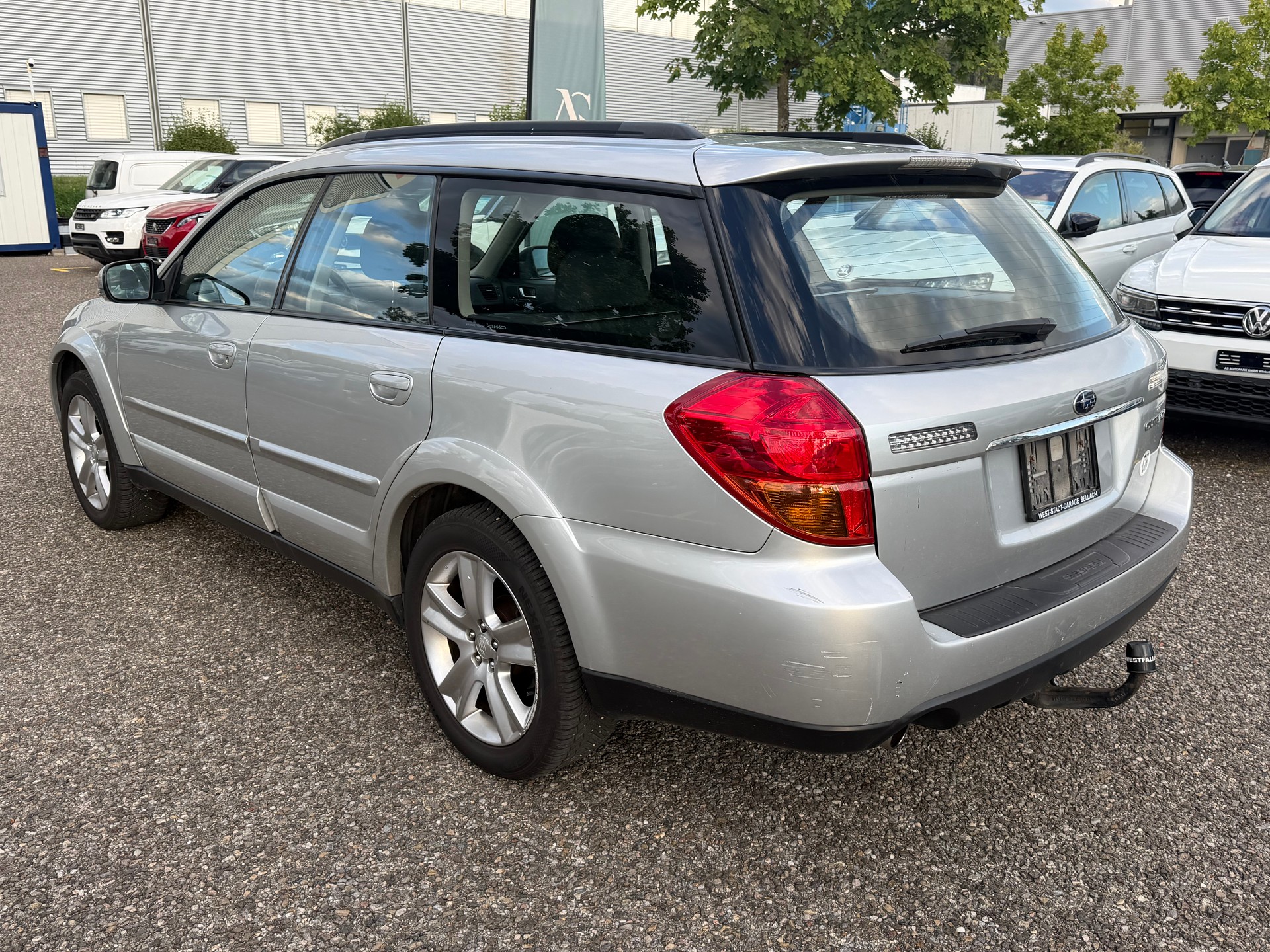 SUBARU Outback 2.5i AWD-image-6