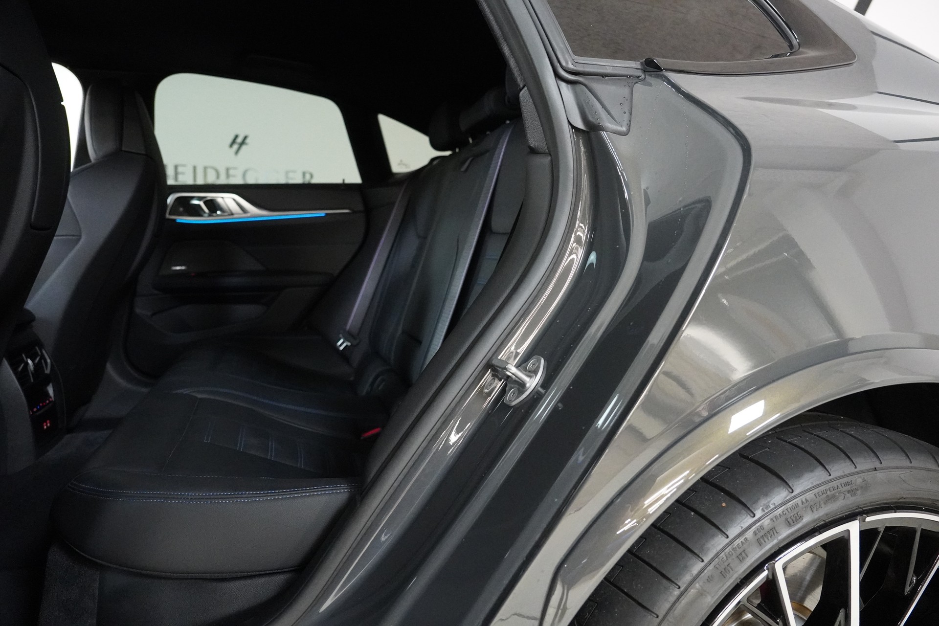 BMW i4 M50 M Sport Pro-image-13