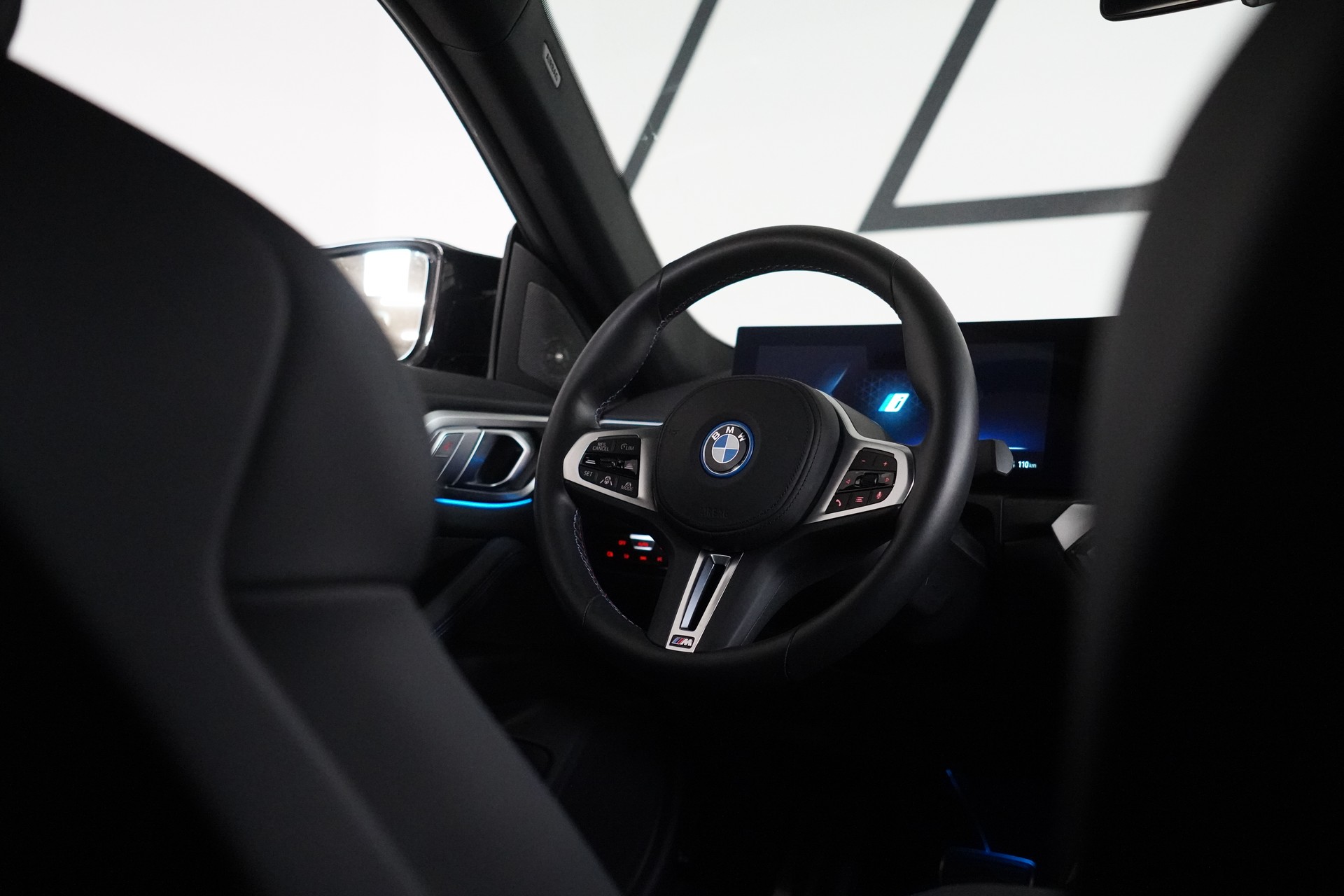 BMW i4 M50 M Sport Pro-image-23