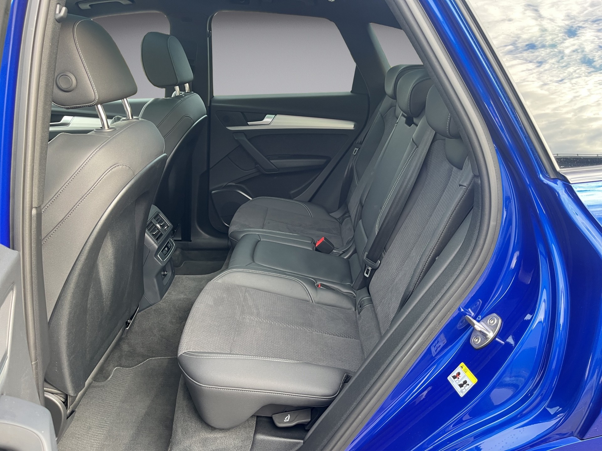 AUDI Q5 55 TFSI e PHEV S line quattro S-tronic*Standklima/Heizung, Matrix-LED, Optikpaket-schwarz, (5-Jahre Garantie)-image-11