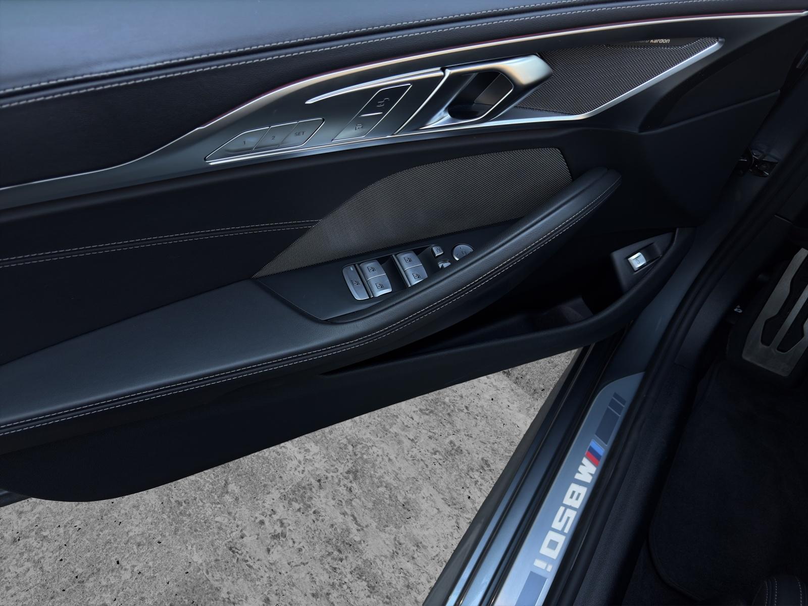 BMW M850i xDrive Gran Coupé-image-12