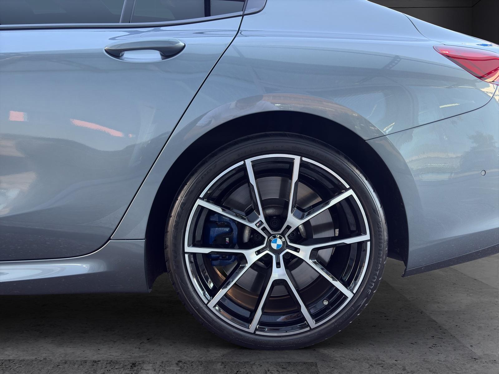 BMW M850i xDrive Gran Coupé-image-8