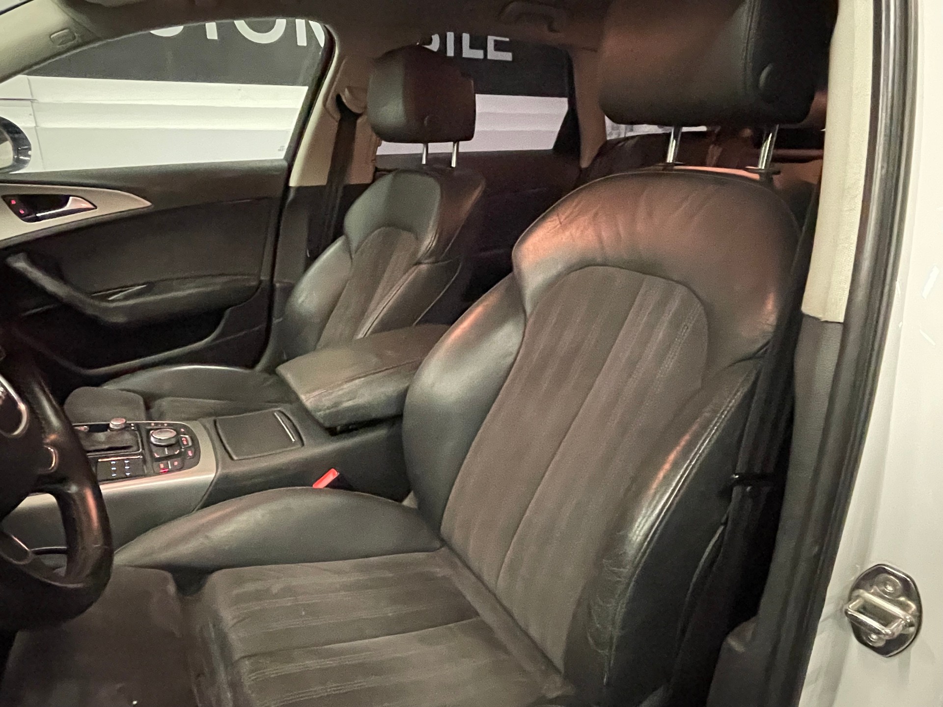 AUDI A6 Avant 3.0 TDI V6 quattro S-tronic-image-12