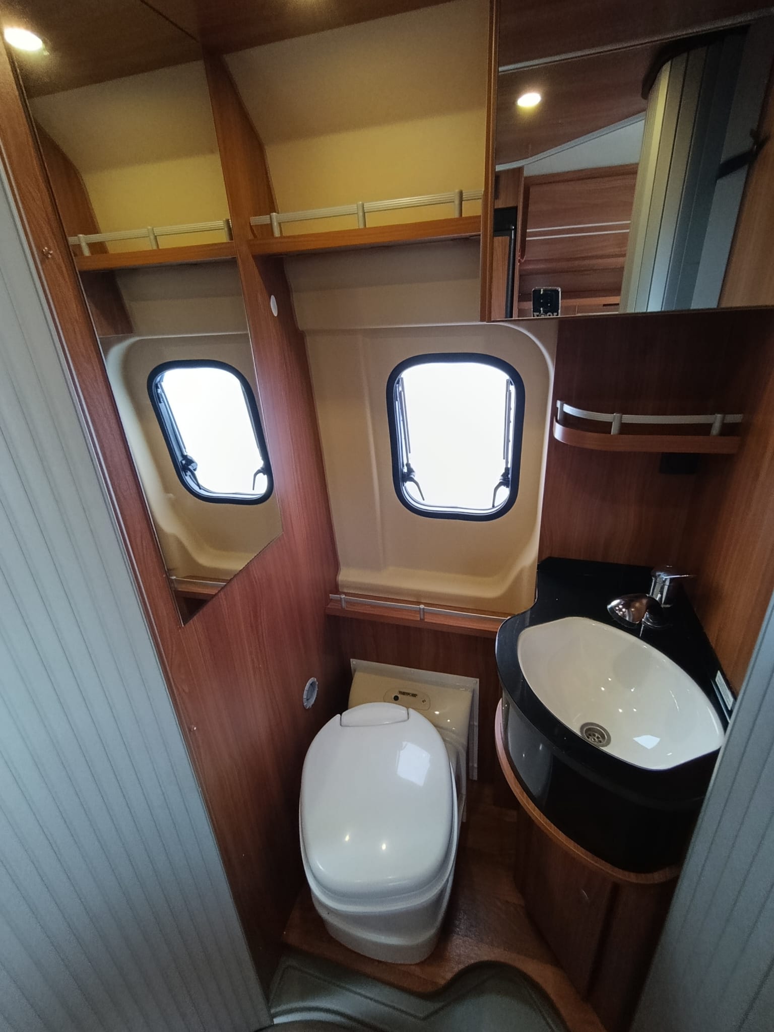 PÖSSL Campscout ***Die Königsklasse der Campervans***-image-13