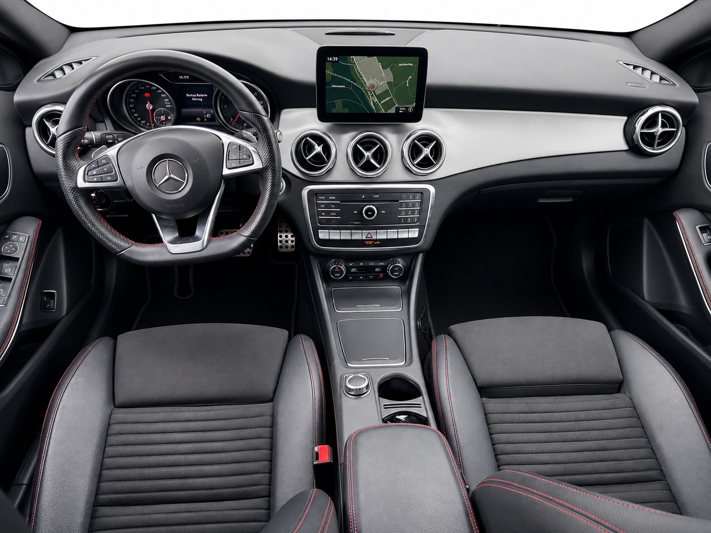 MERCEDES-BENZ GLA 220 d AMG Line 4m CH FAHRZEUG-image-11