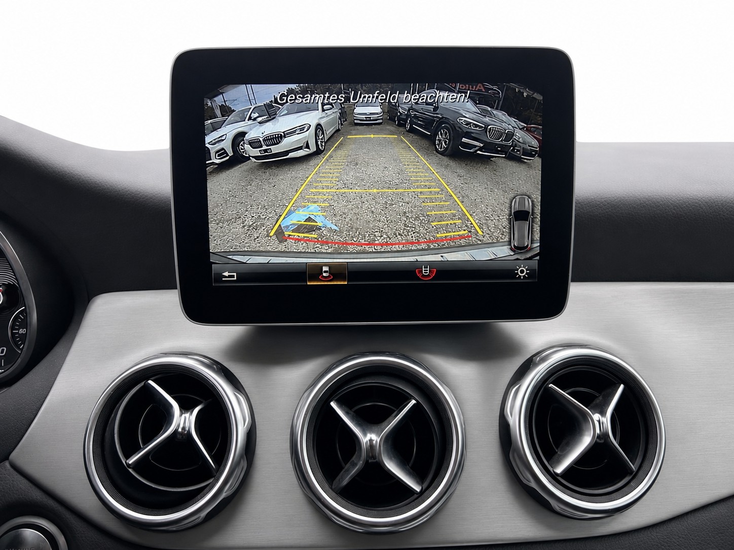 MERCEDES-BENZ GLA 220 d AMG Line 4m CH FAHRZEUG-image-14