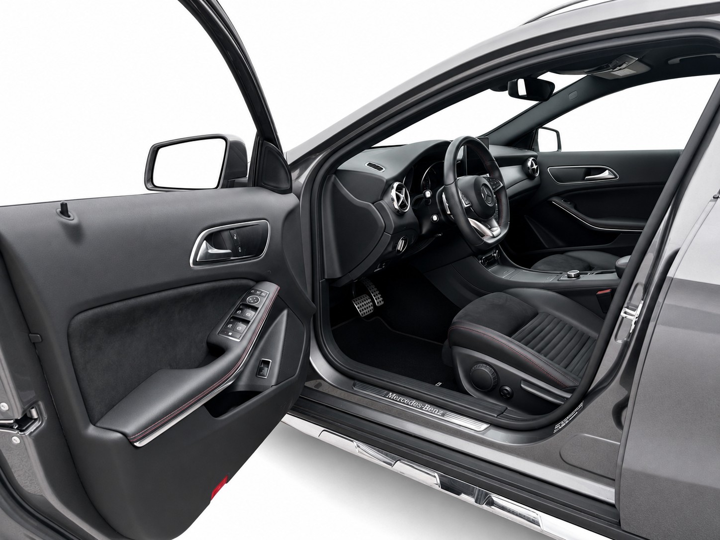 MERCEDES-BENZ GLA 220 d AMG Line 4m CH FAHRZEUG-image-10