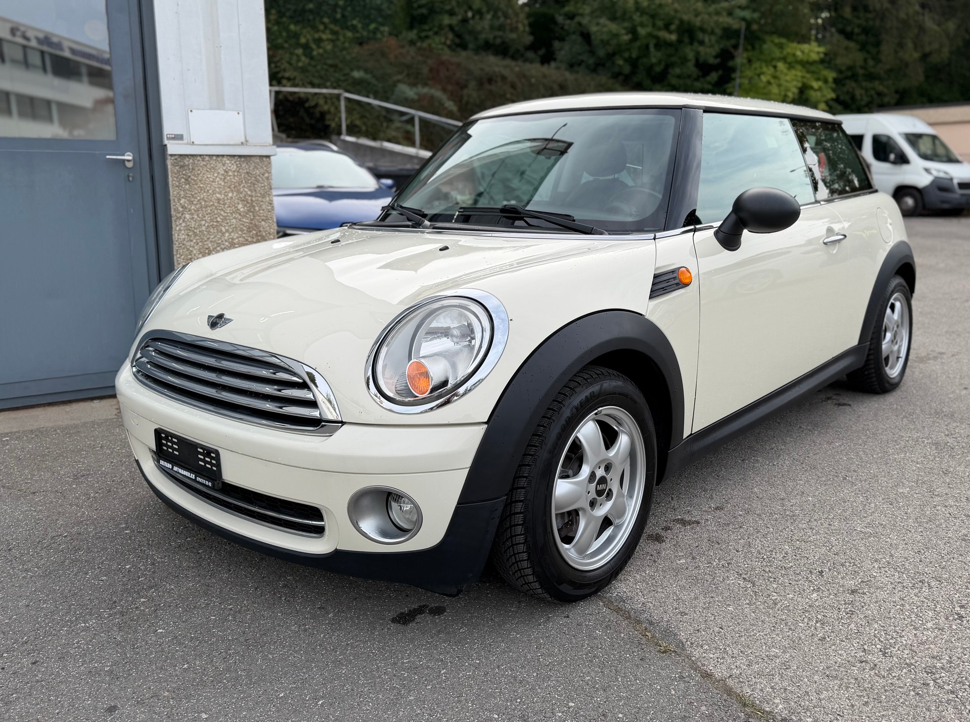 MINI One 1.6-image-0