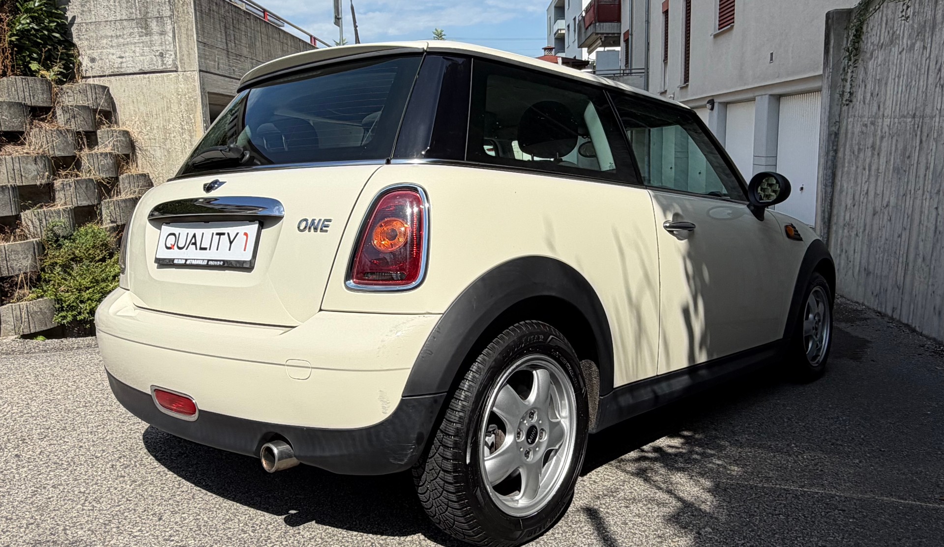 MINI One-image-4