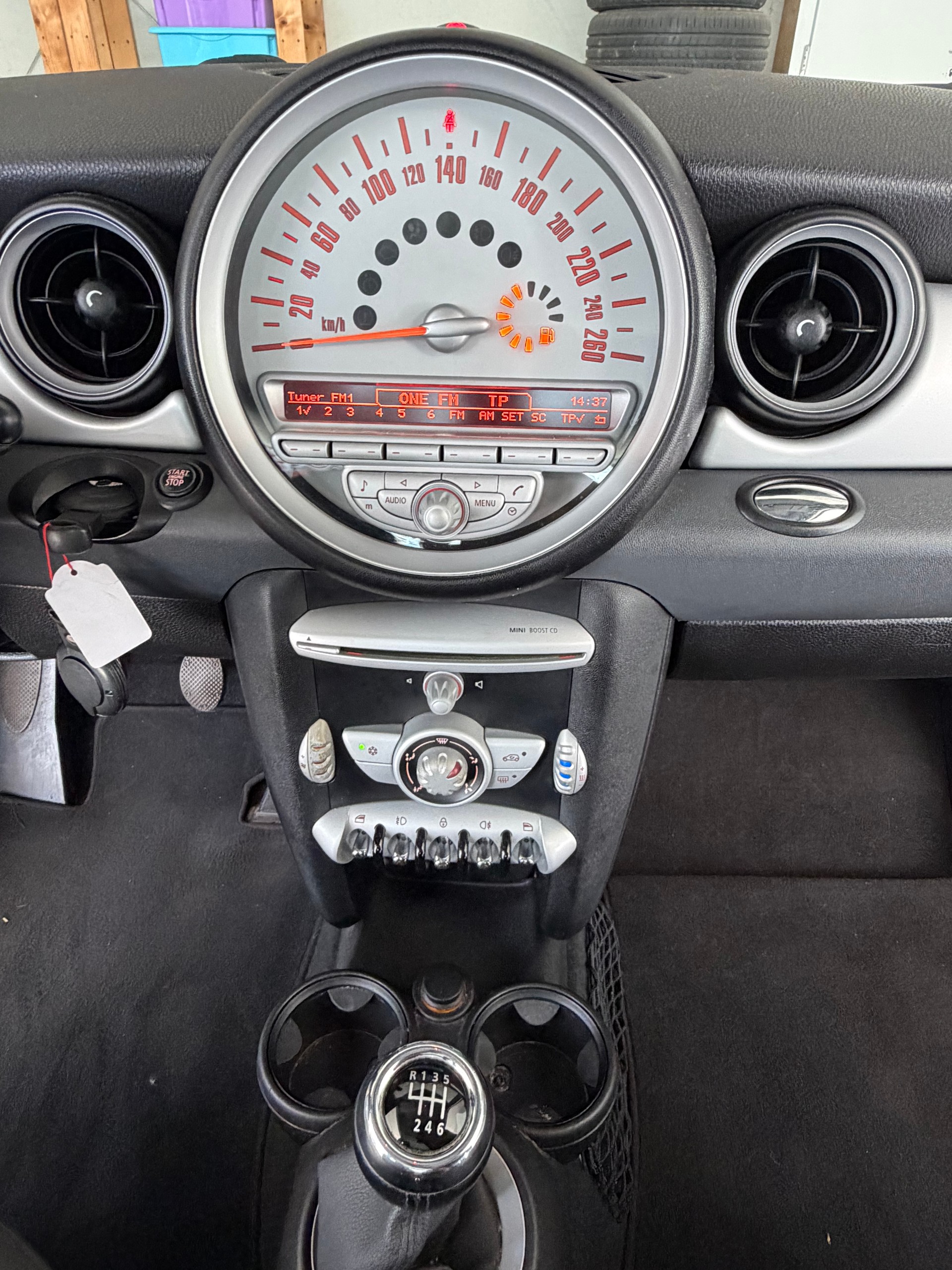 MINI One-image-8