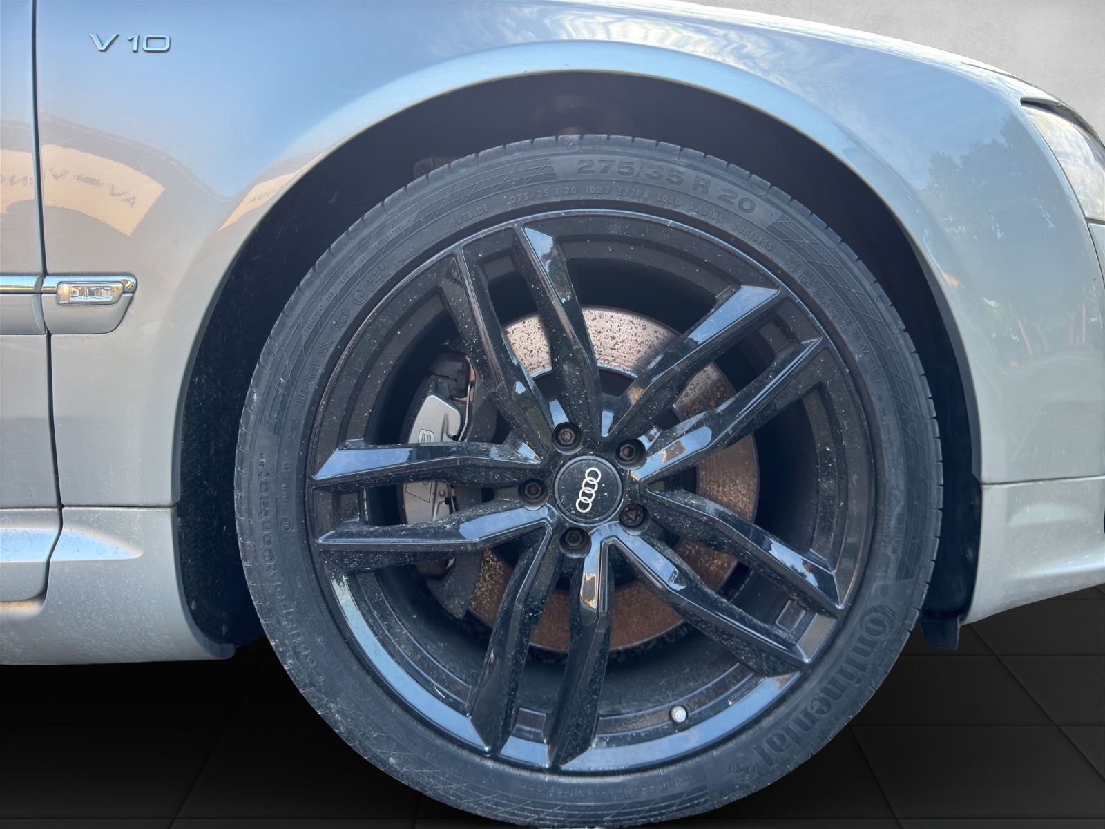 AUDI S8 5.2 V10 quattro tiptronic-image-10