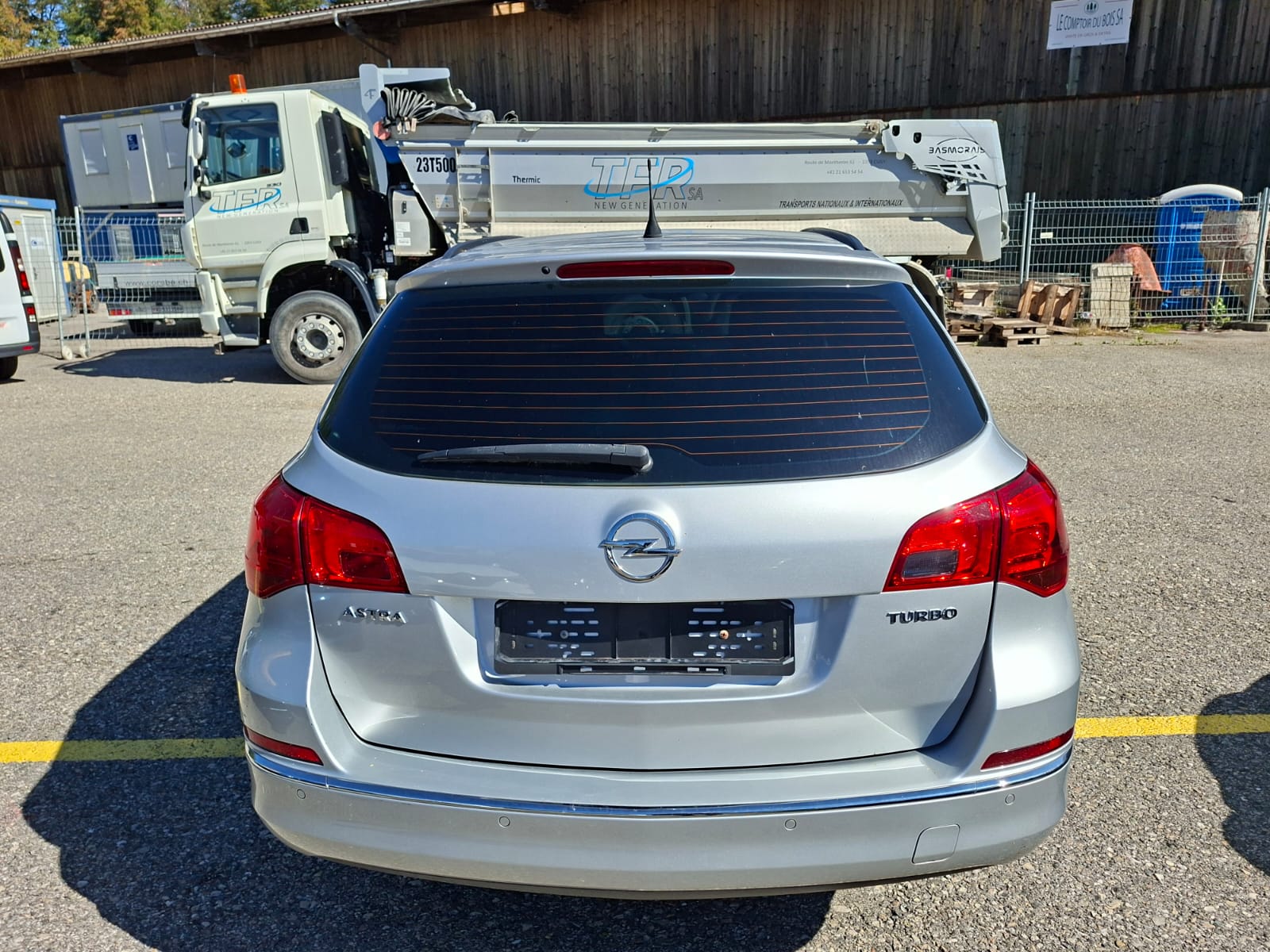 OPEL Astra SportsTourer 1.4i 16V Turbo-image-9