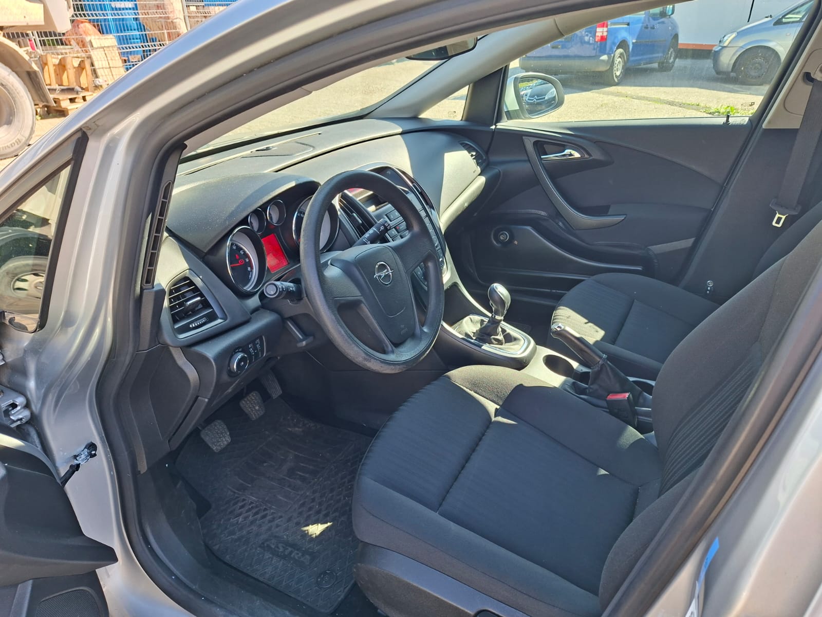 OPEL Astra SportsTourer 1.4i 16V Turbo-image-5