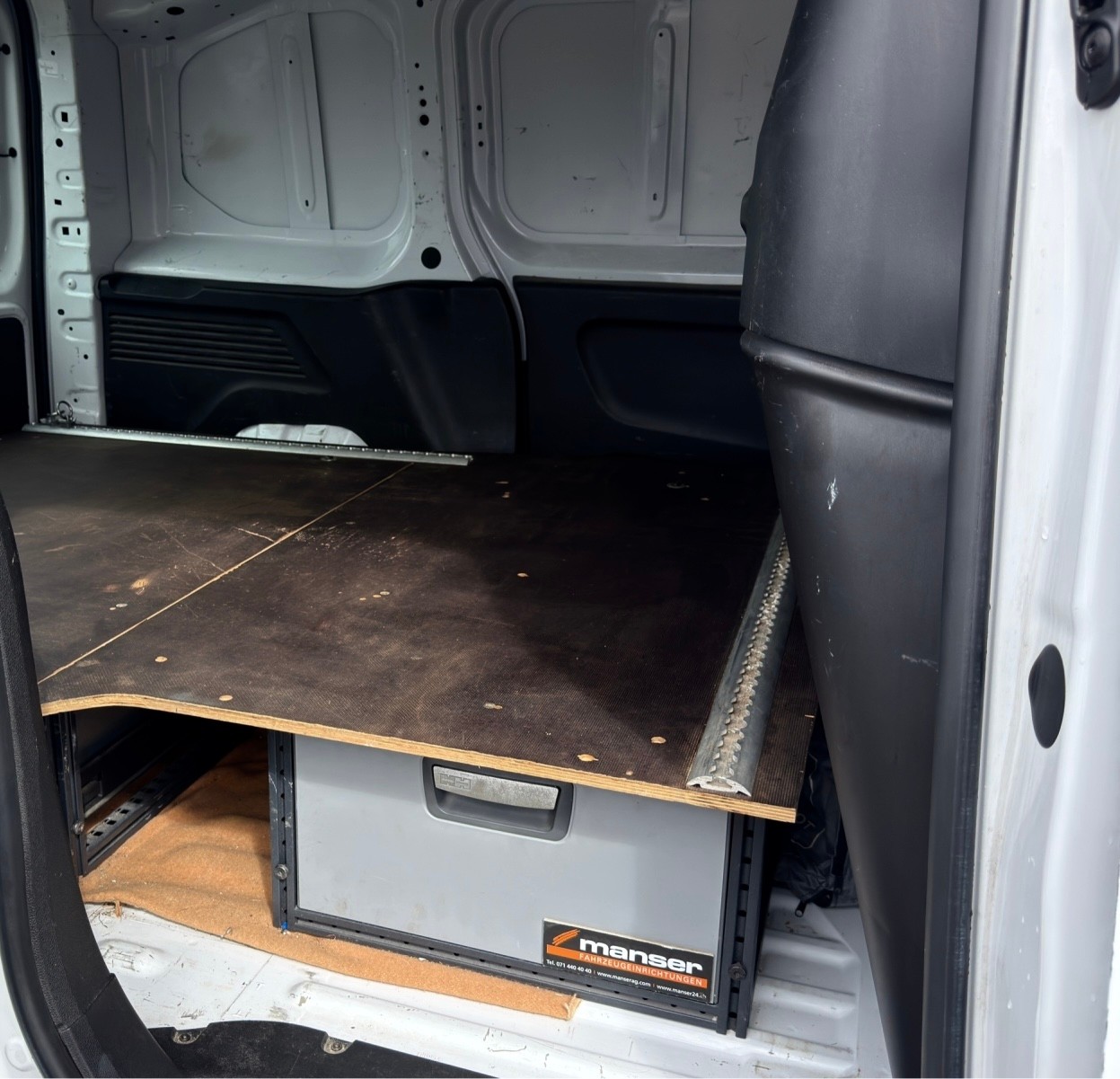 PEUGEOT Partner 1.5 Blue HDi s/s Premium 650kg mit 100 PS-image-13
