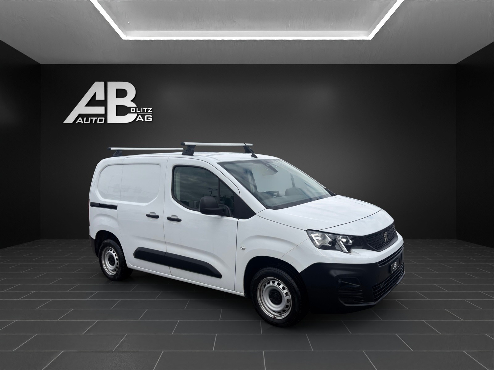 PEUGEOT Partner 1.5 Blue HDi s/s Premium 650kg mit 100 PS-image-5