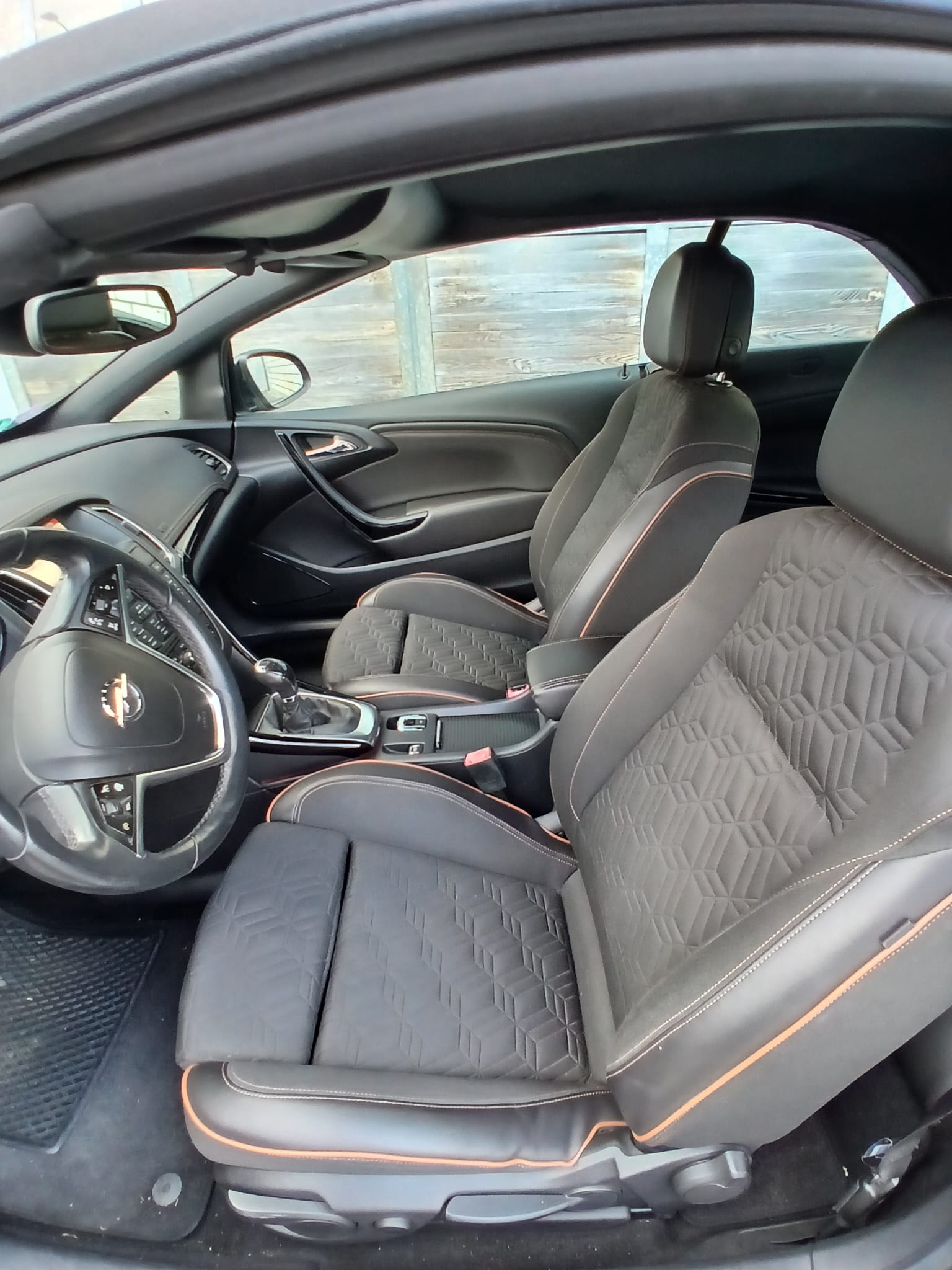 OPEL Cascada 1.6i 16V Cosmo-image-8