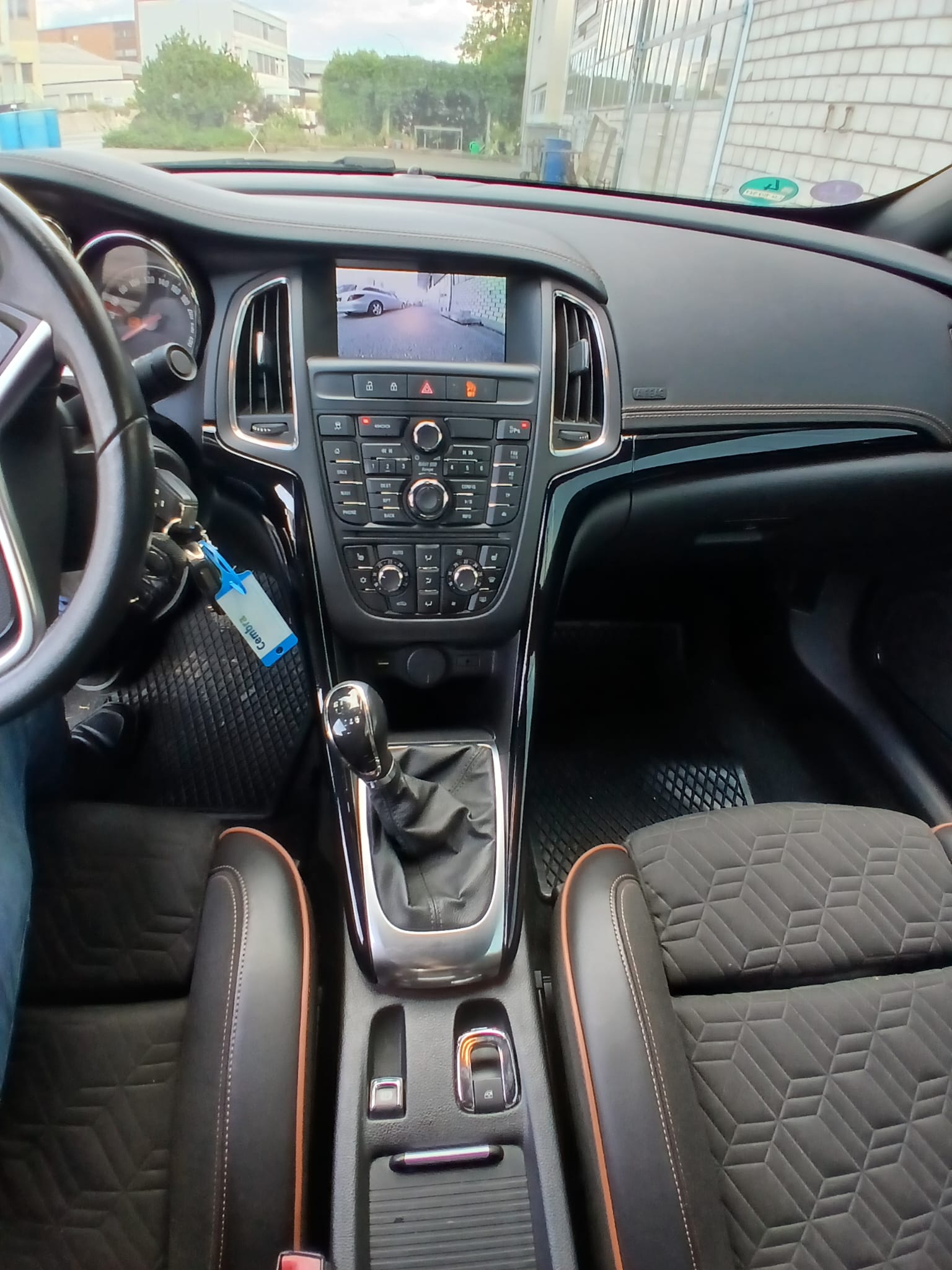 OPEL Cascada 1.6i 16V Cosmo-image-11