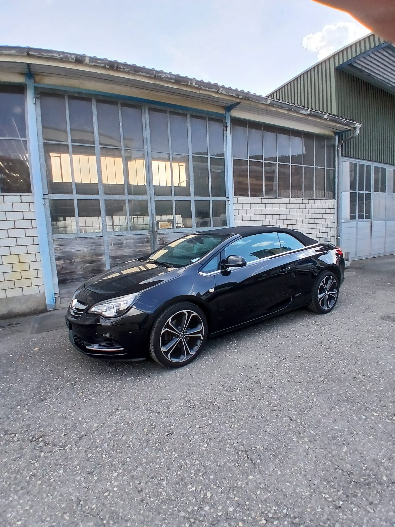 OPEL Cascada 1.6i 16V Cosmo-image-1