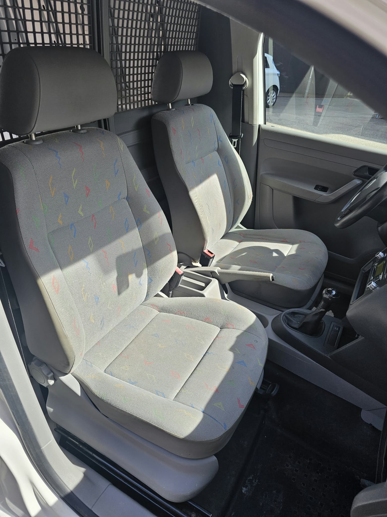 VW Caddy 2.0 EcoFuel-image-10