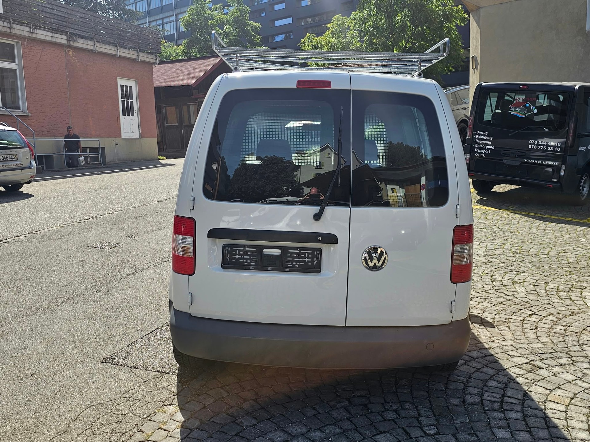 VW Caddy 2.0 EcoFuel-image-3