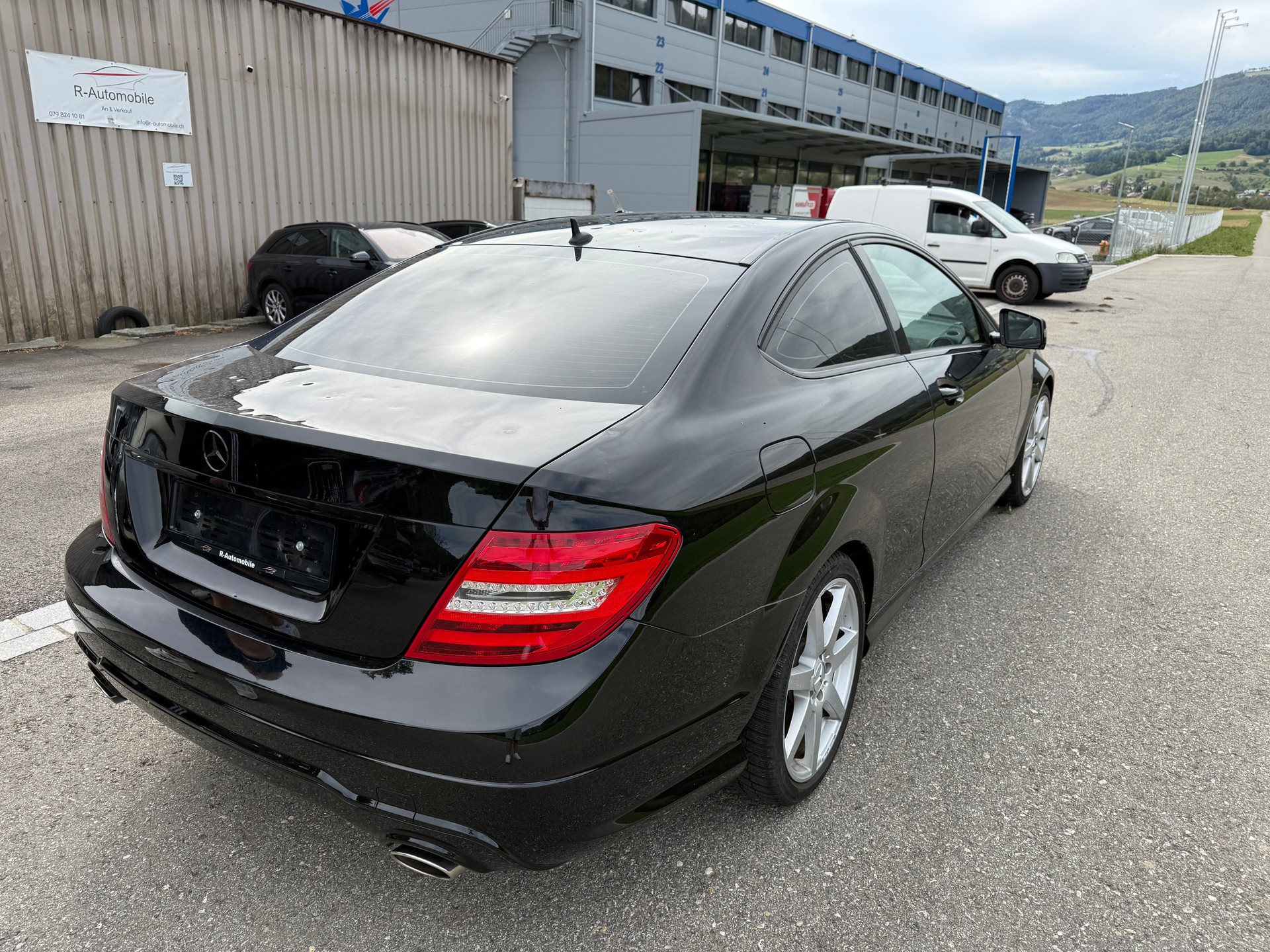 MERCEDES-BENZ C 350 Coupé 7G-Tronic *Hagelschaden*-image-8