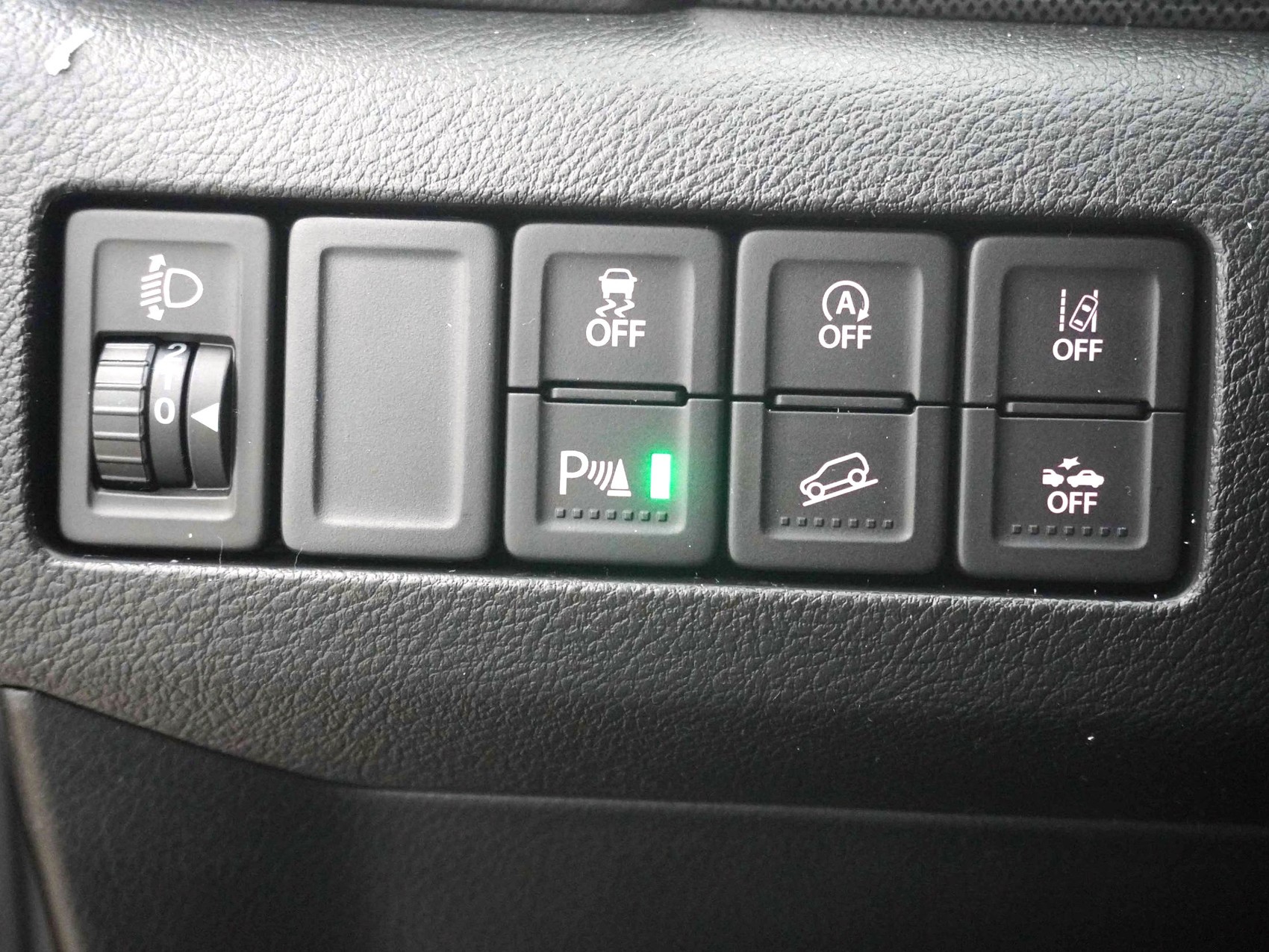 SUZUKI Vitara 1.4 T Compact Top Hybrid 4x4-image-17