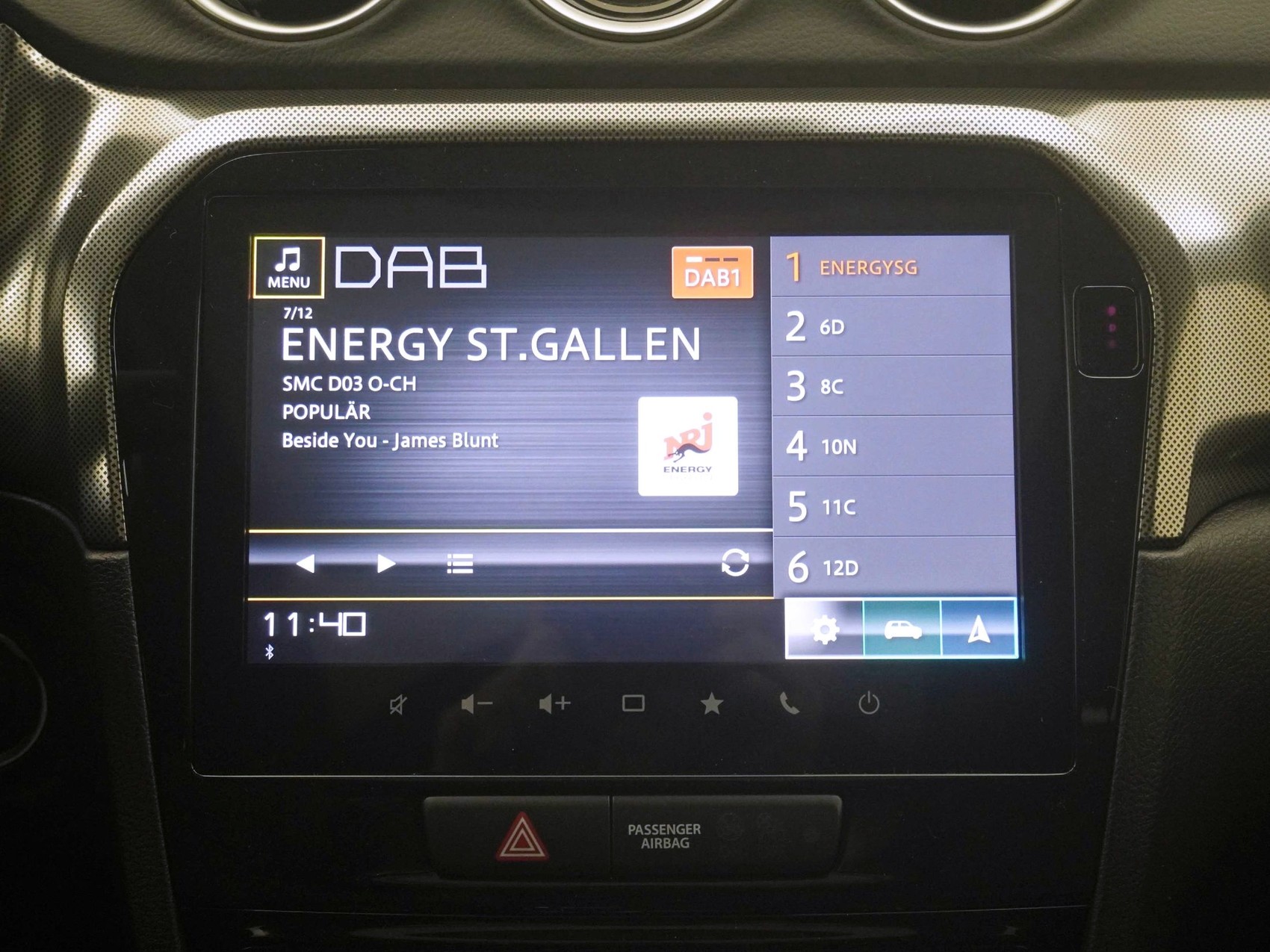 SUZUKI Vitara 1.4 T Compact Top Hybrid 4x4-image-12