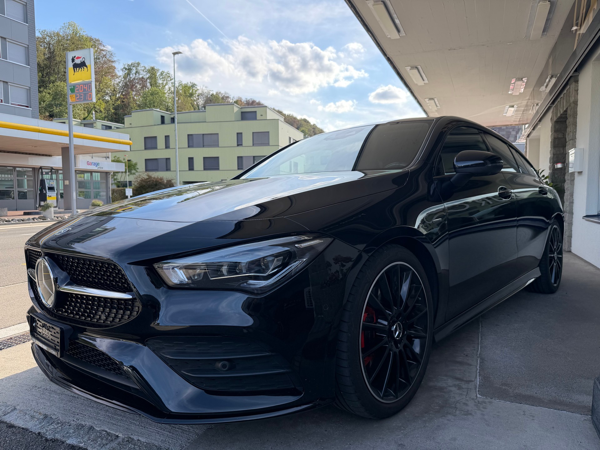 MERCEDES-BENZ CLA Shooting Brake 220 d 4Matic AMG Line