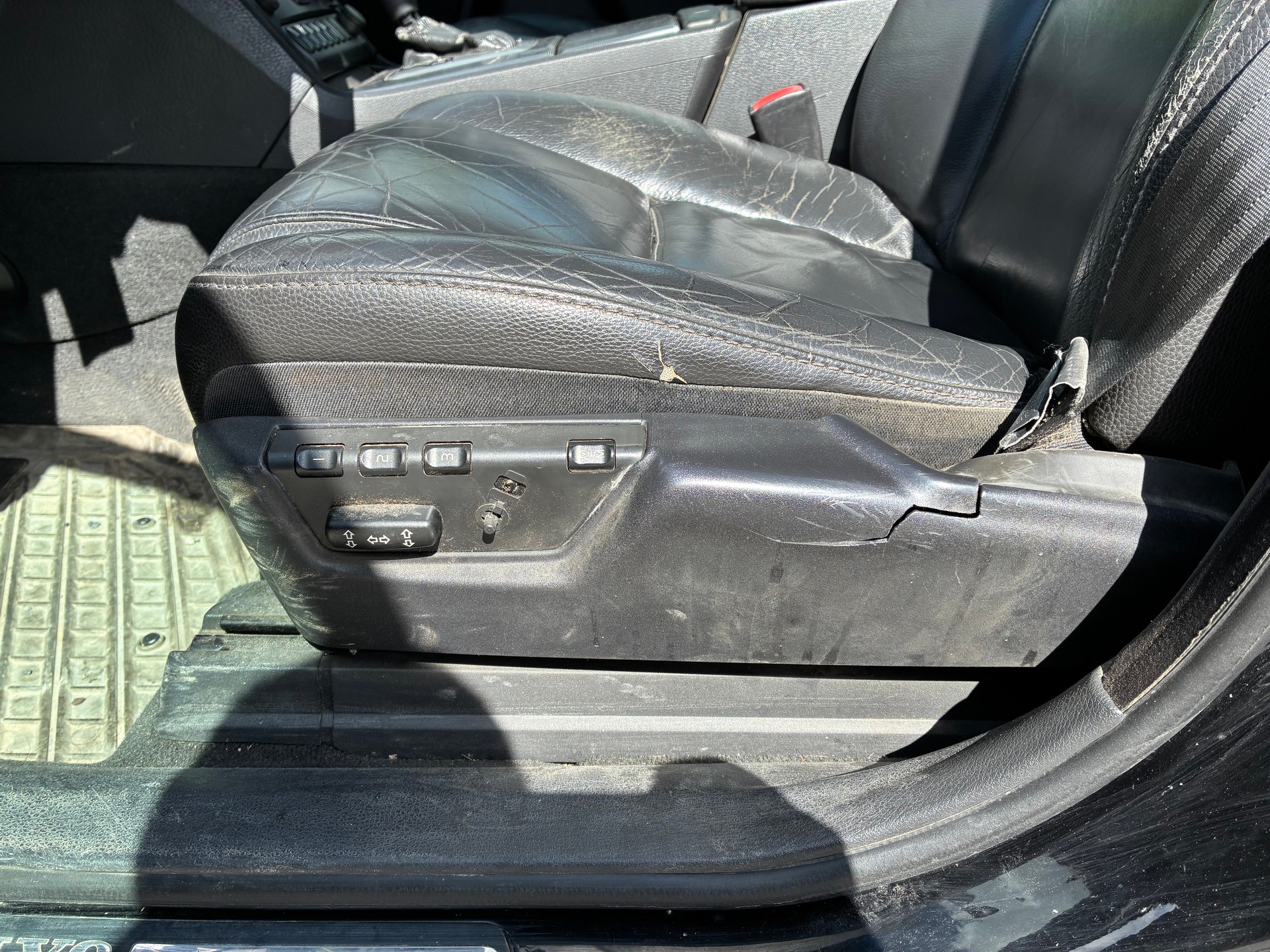 VOLVO XC90 D5 AWD Geartronic-image-7