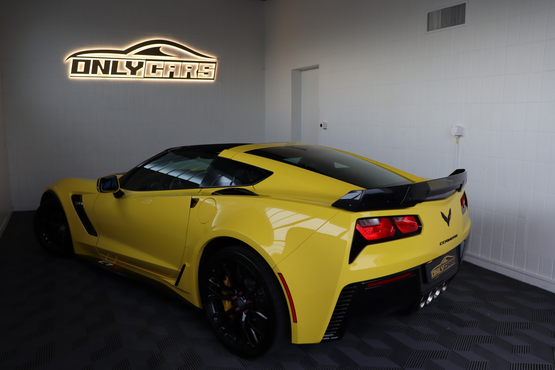CHEVROLET Corvette Coupé Z06 3LZ Automatic-image-25