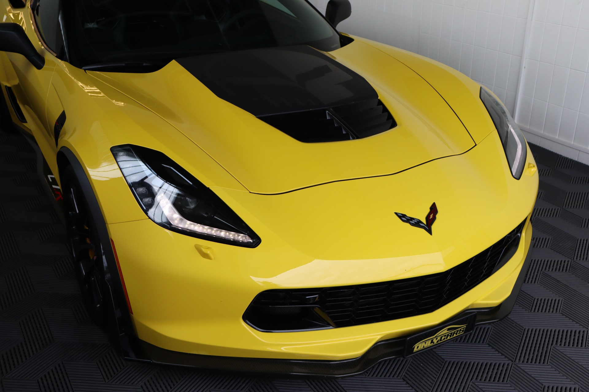 CHEVROLET Corvette Coupé Z06 3LZ Automatic-image-2