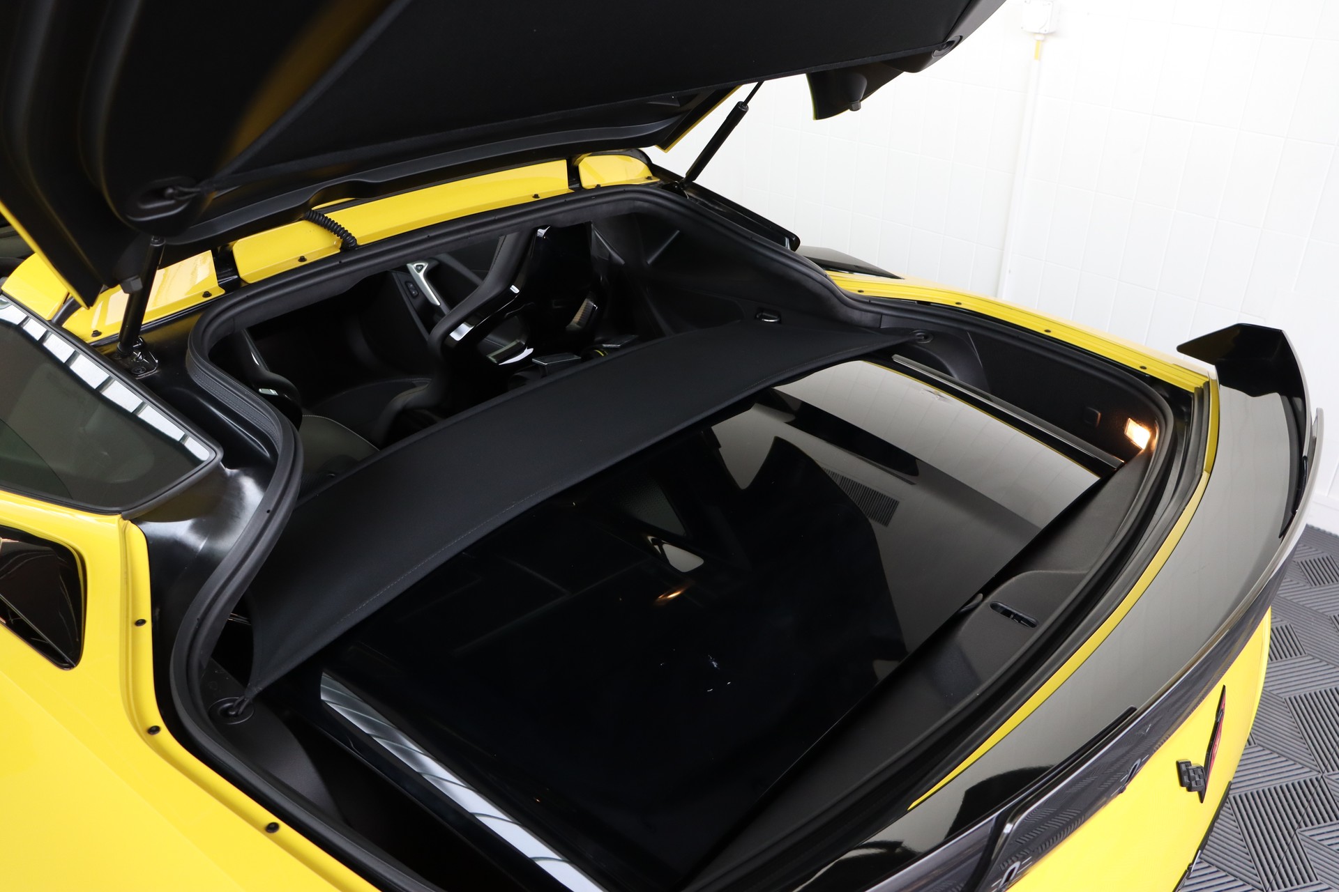 CHEVROLET Corvette Coupé Z06 3LZ Automatic-image-12