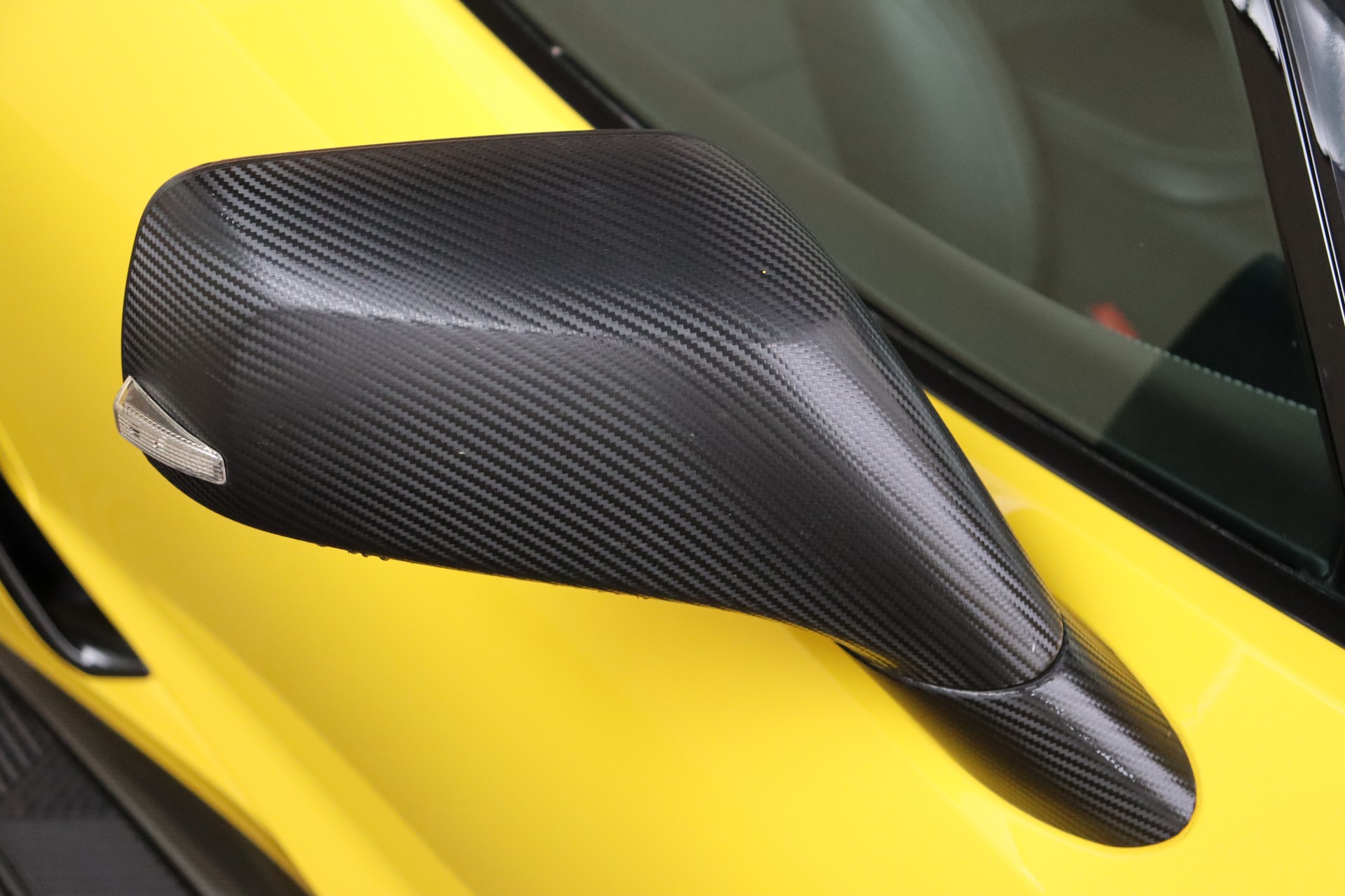 CHEVROLET Corvette Coupé Z06 3LZ Automatic-image-7