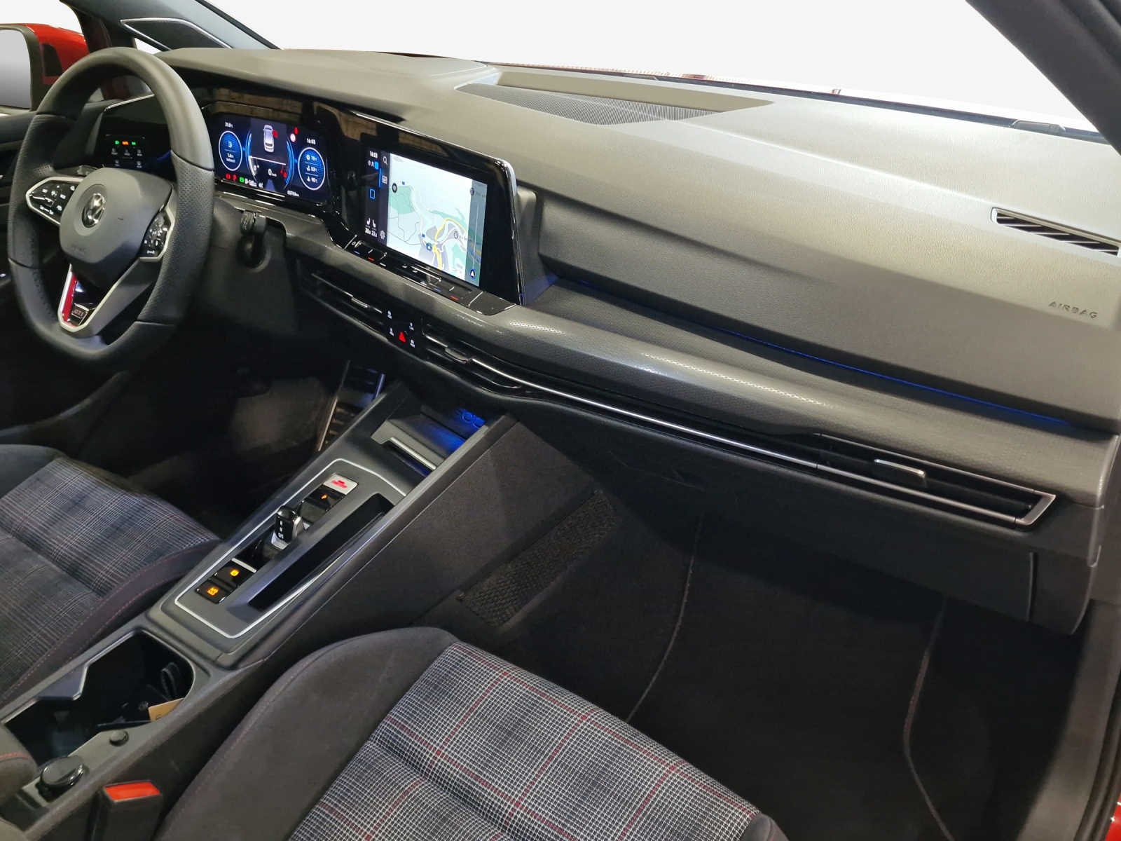 VW Golf 2.0 TSI GTI DSG-image-13