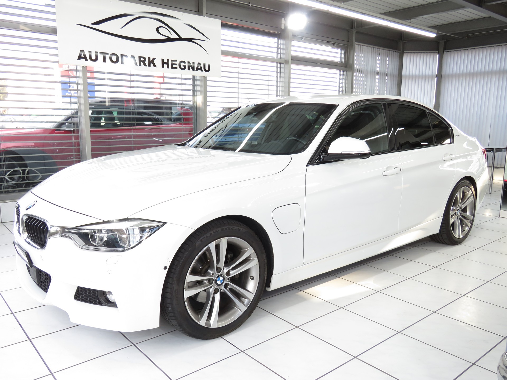 BMW 330e iPerformance M Sport Steptronic-image-0