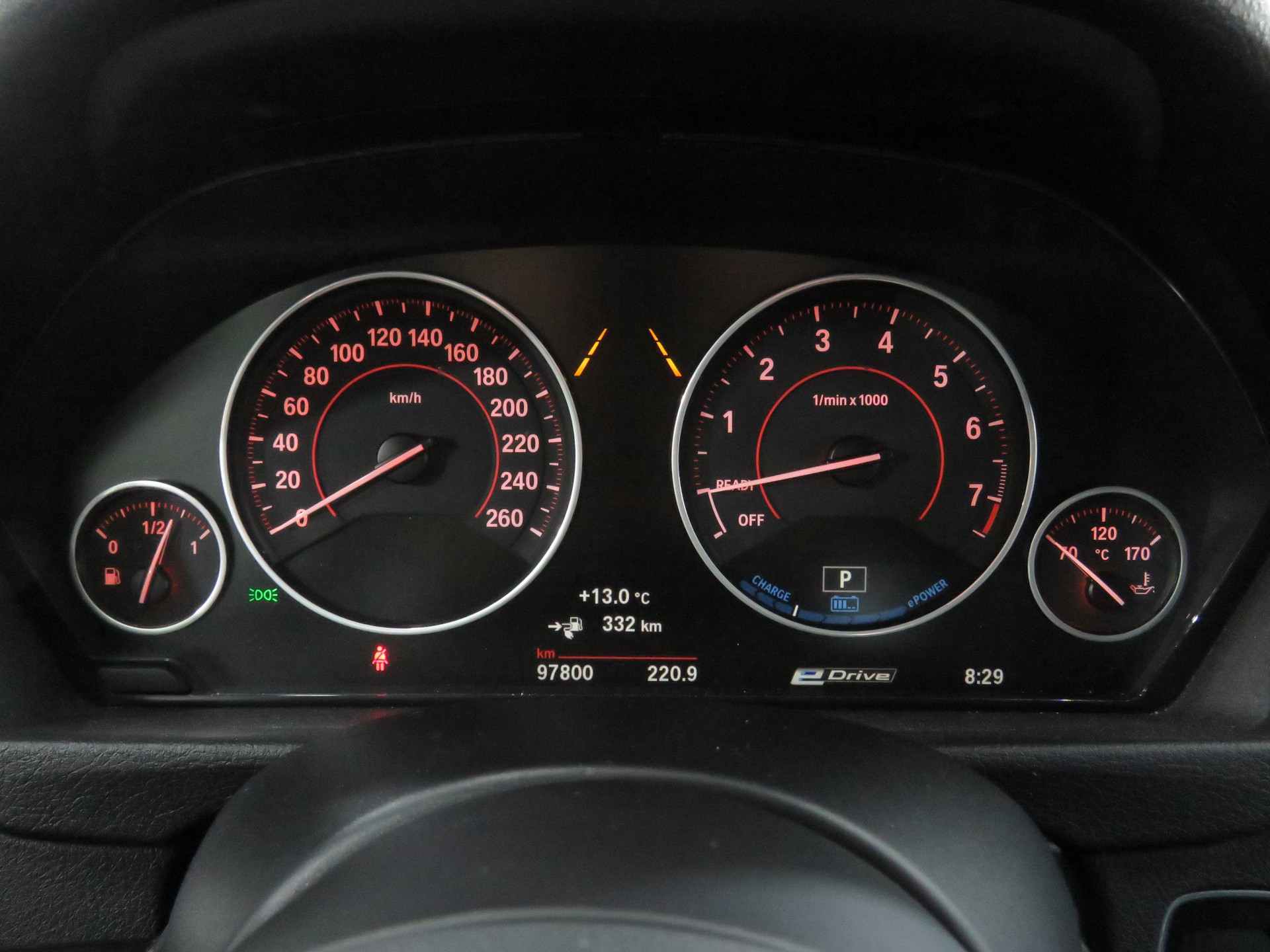 BMW 330e iPerformance M Sport Steptronic-image-15