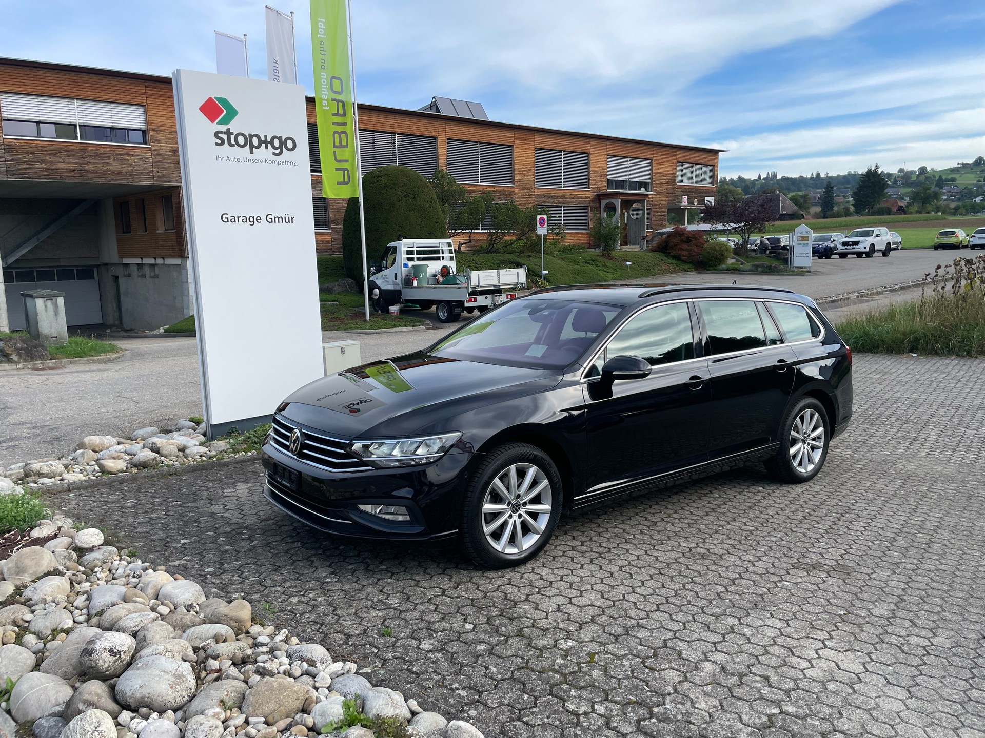 VW Passat 2.0 TDI BMT Business 4Motion DSG-image-0
