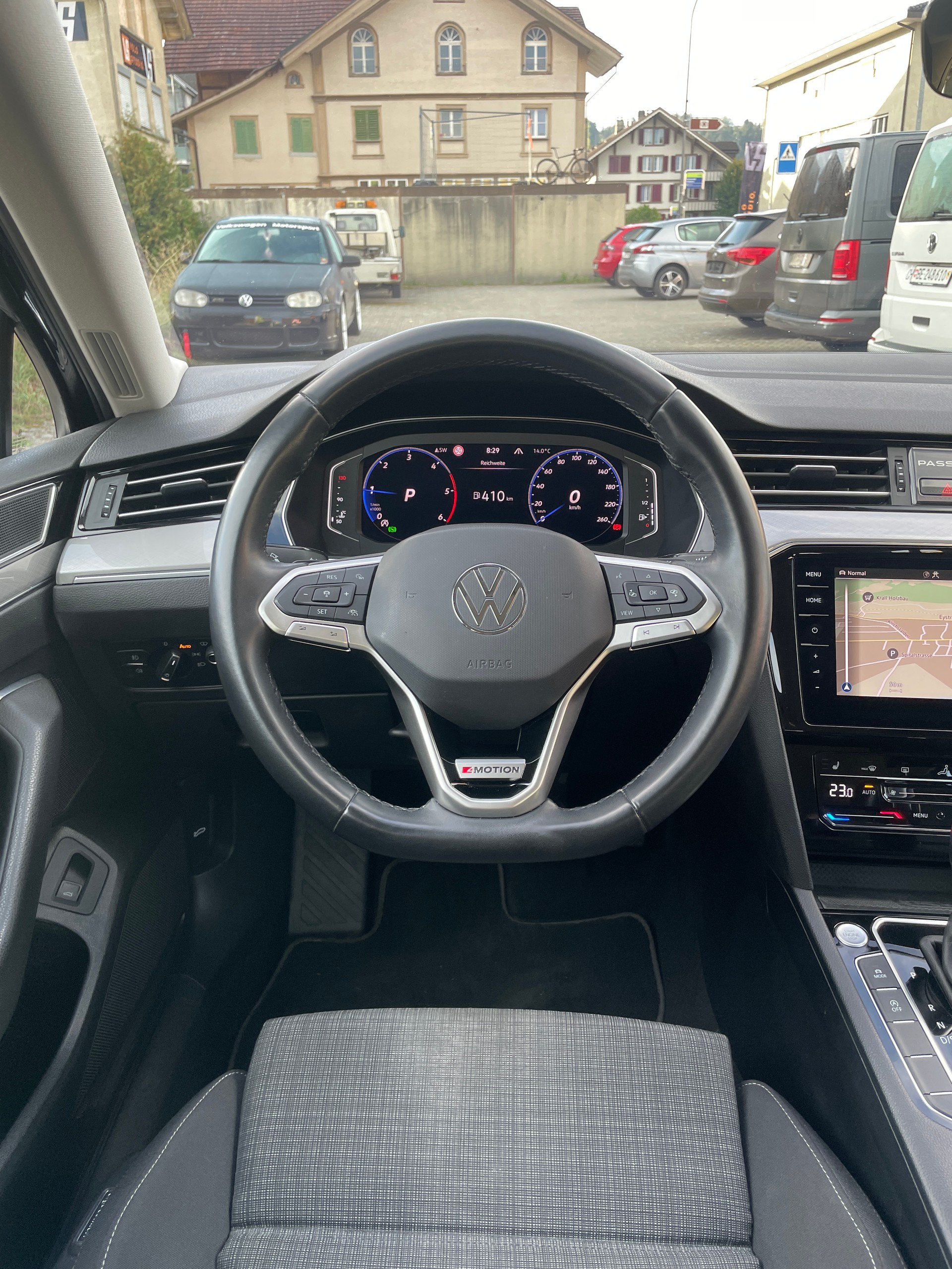 VW Passat 2.0 TDI BMT Business 4Motion DSG-image-9